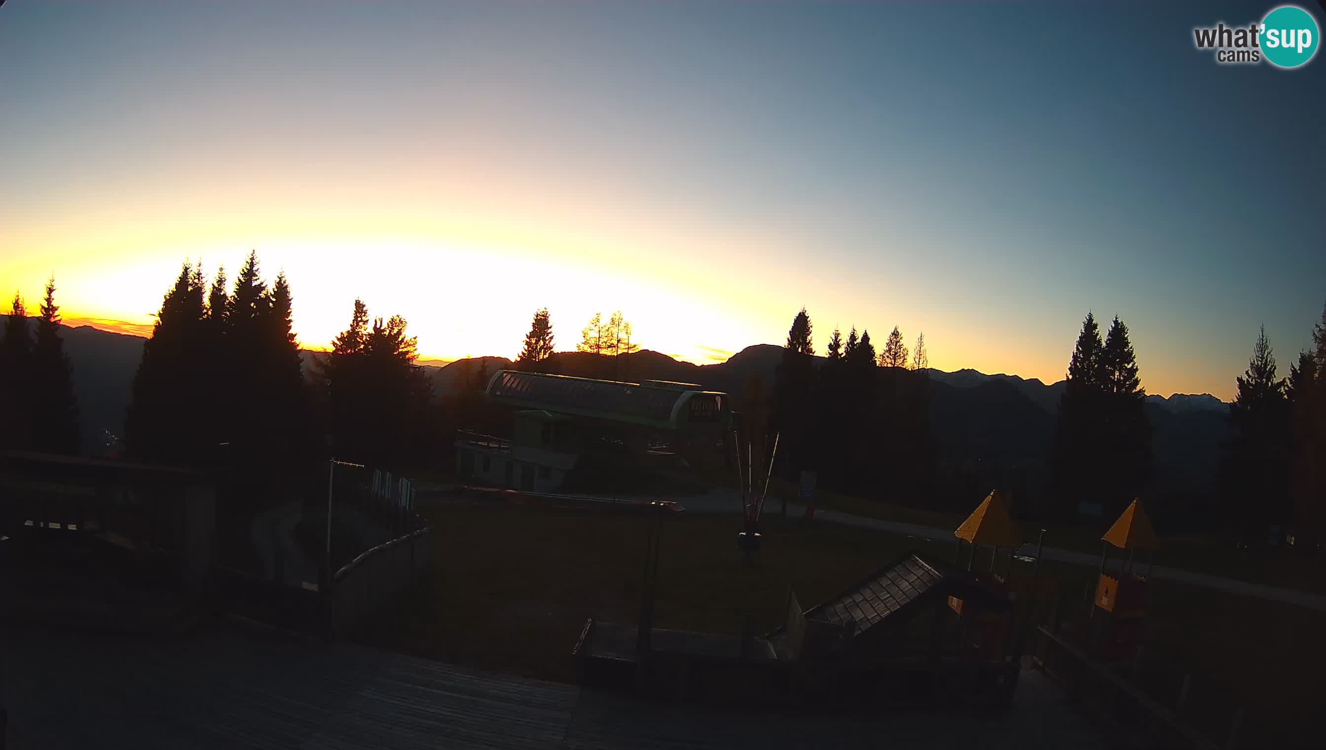 Alpska Perla kamera Cerkno Počivalo