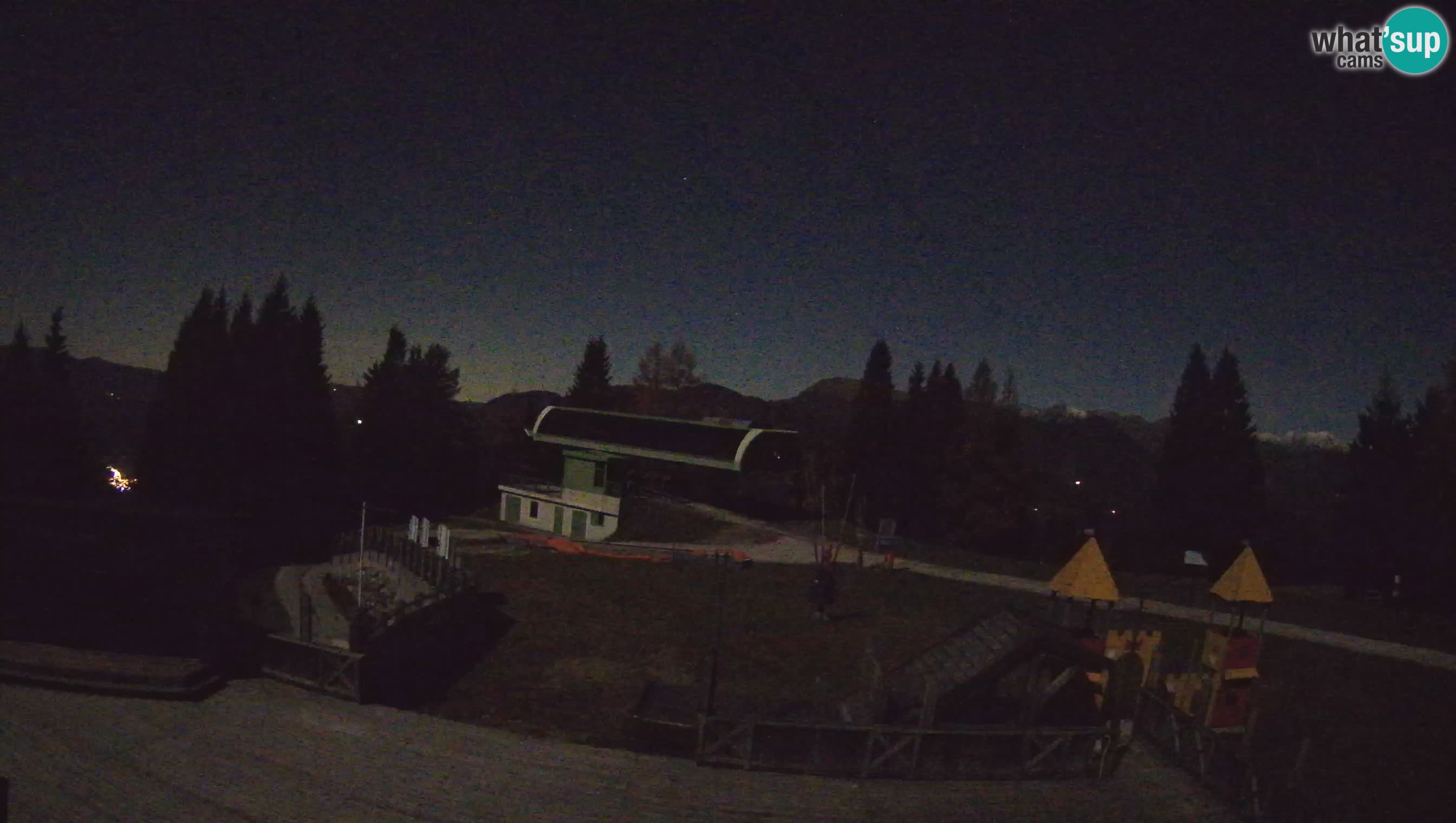 Alpska Perla Ski center Cerkno Počivalo webcam – Slovenia