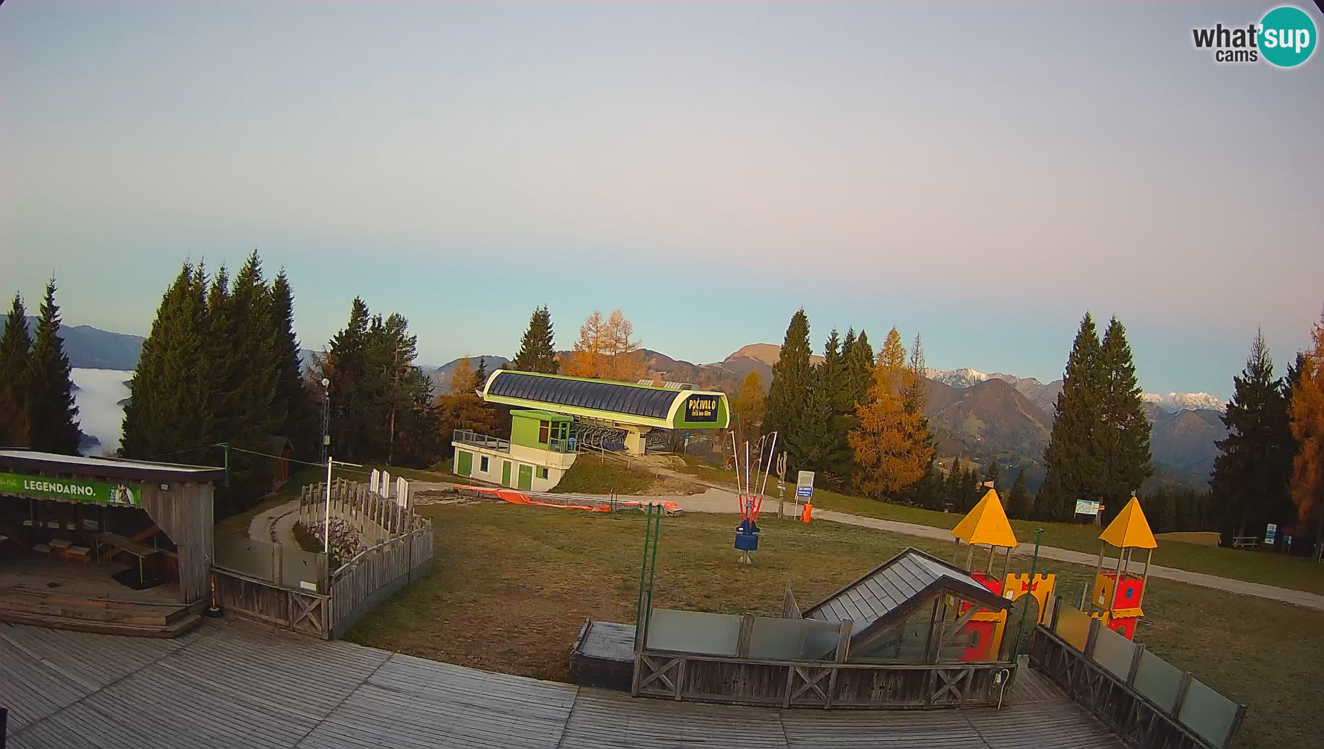 Alpska Perla Ski hotel Cerkno Počivalo webcam – Slovenia