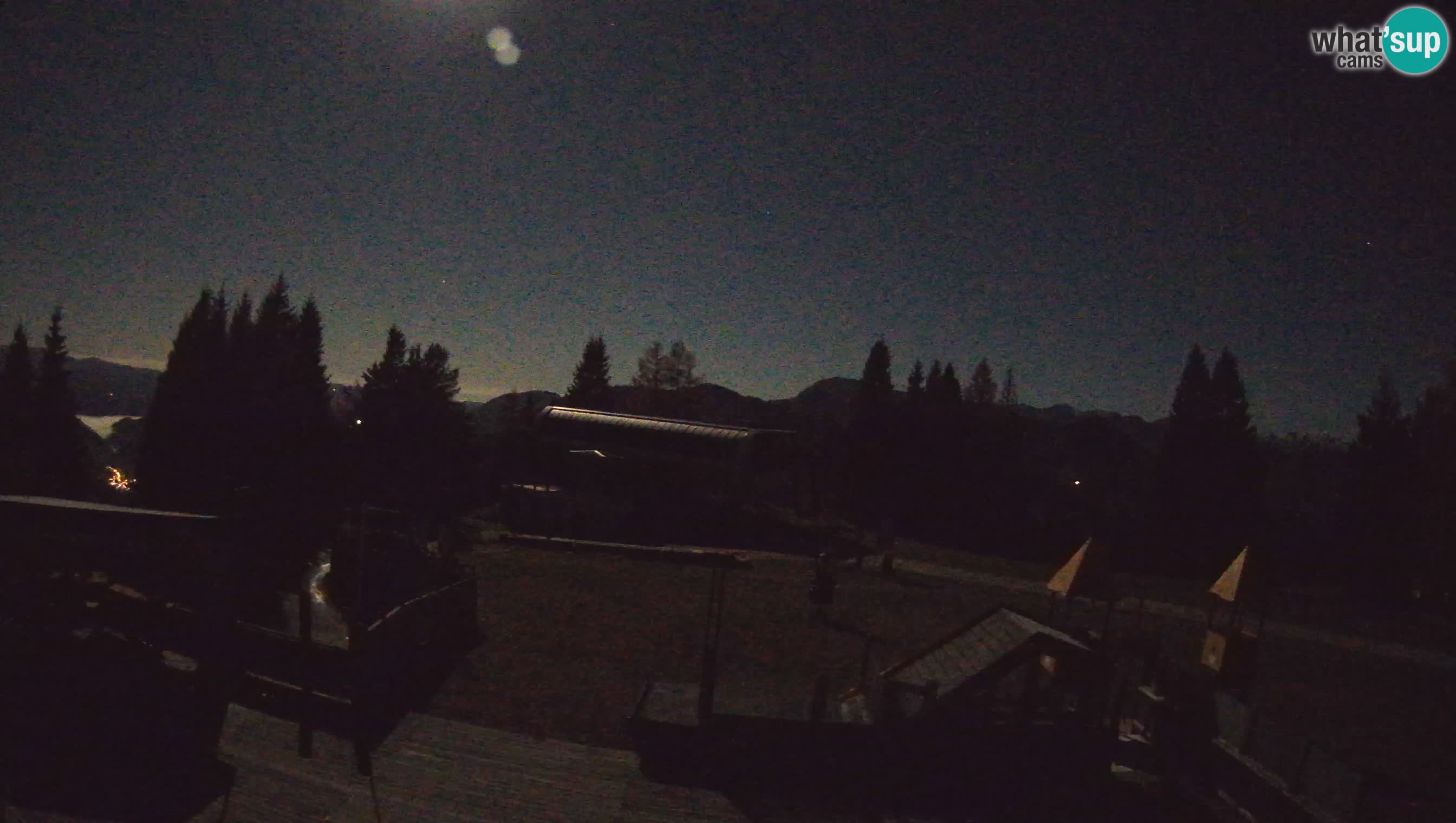 Alpska Perla Ski center Cerkno Počivalo webcam – Slovenia