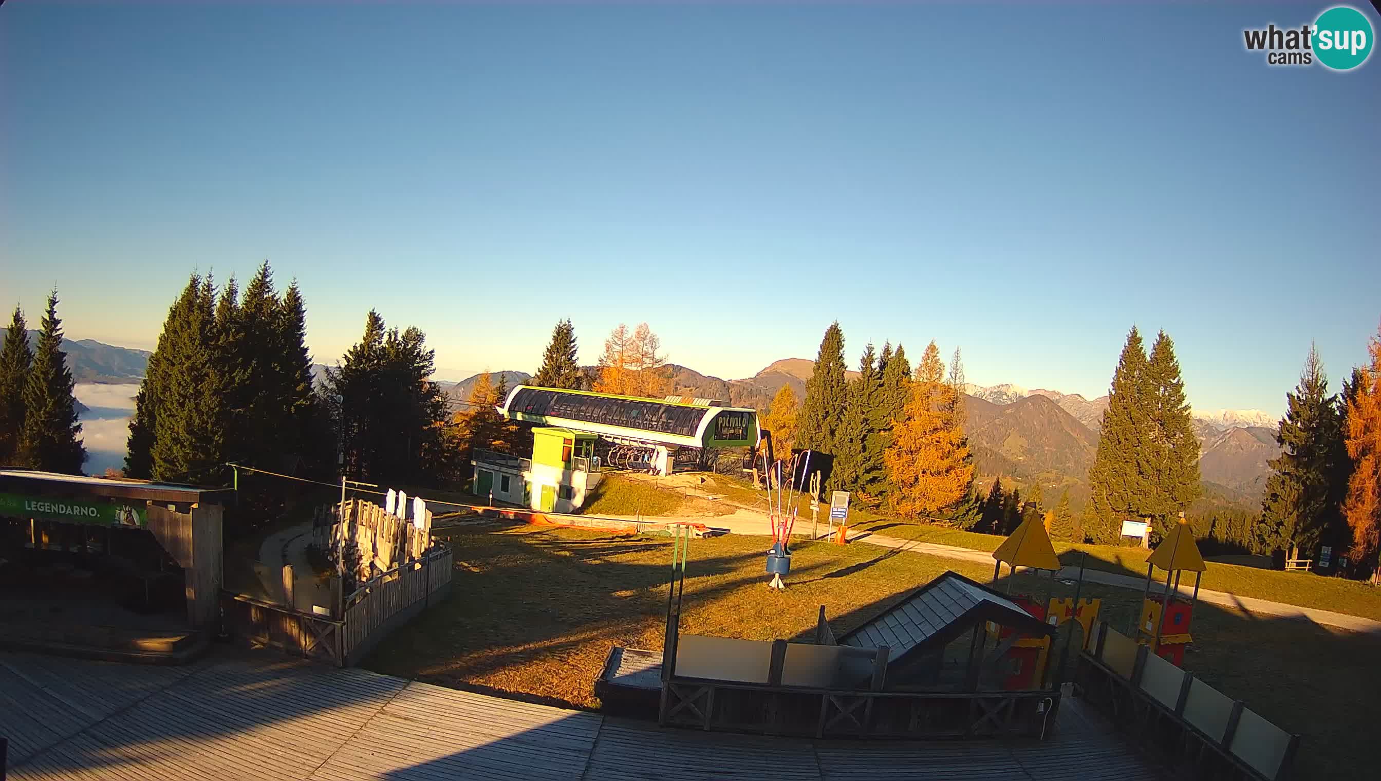 Webcam de la station de ski des Alpes slovènes à Cerkno Počivalo