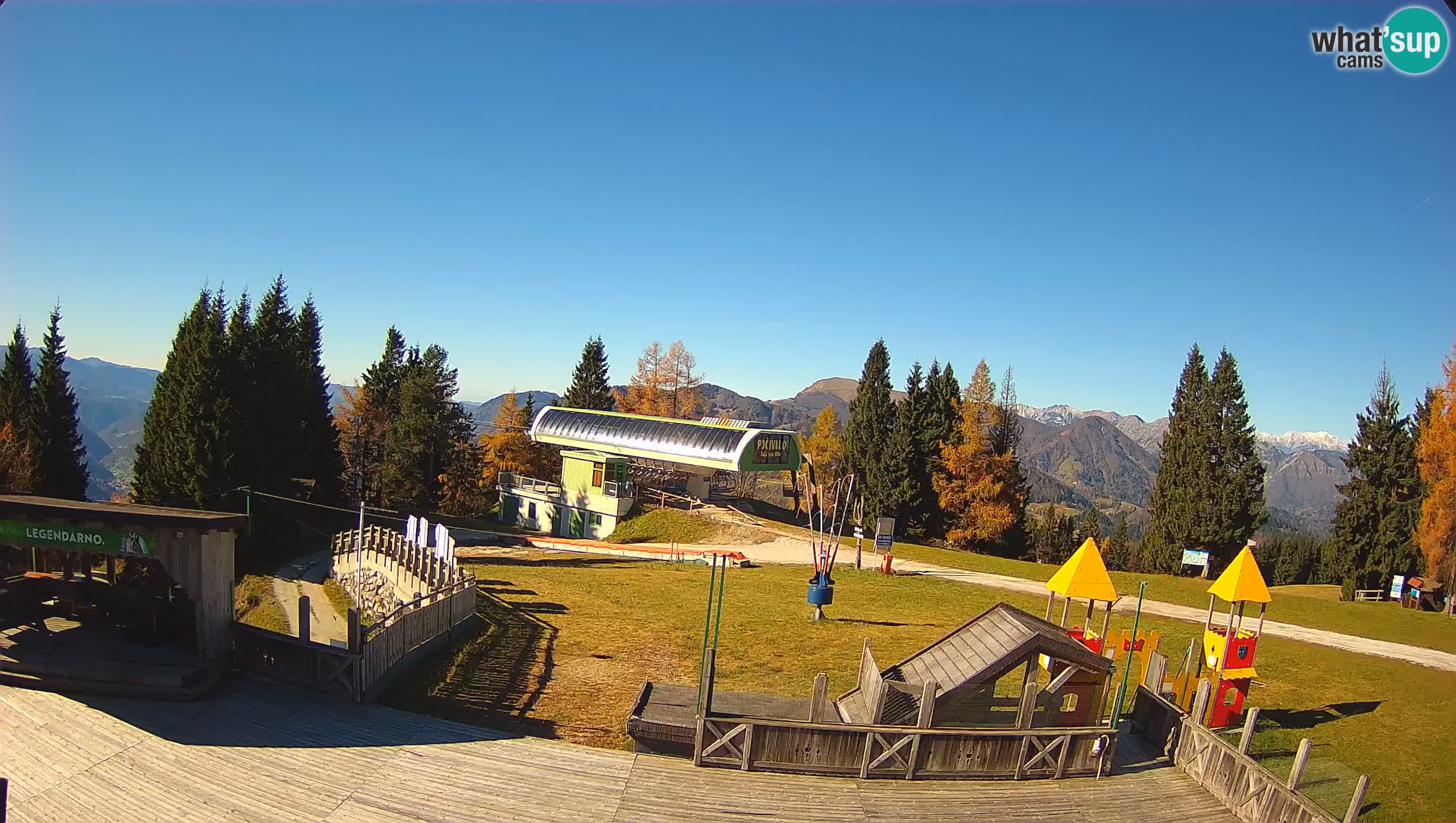 Alpska Perla Ski center Cerkno Počivalo webcam – Slovenia