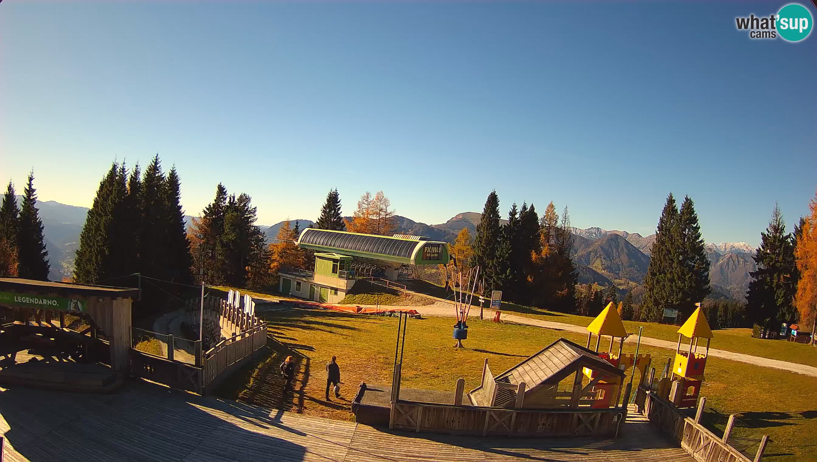 Alpska Perla Ski hotel Cerkno Počivalo webcam – Slovenia