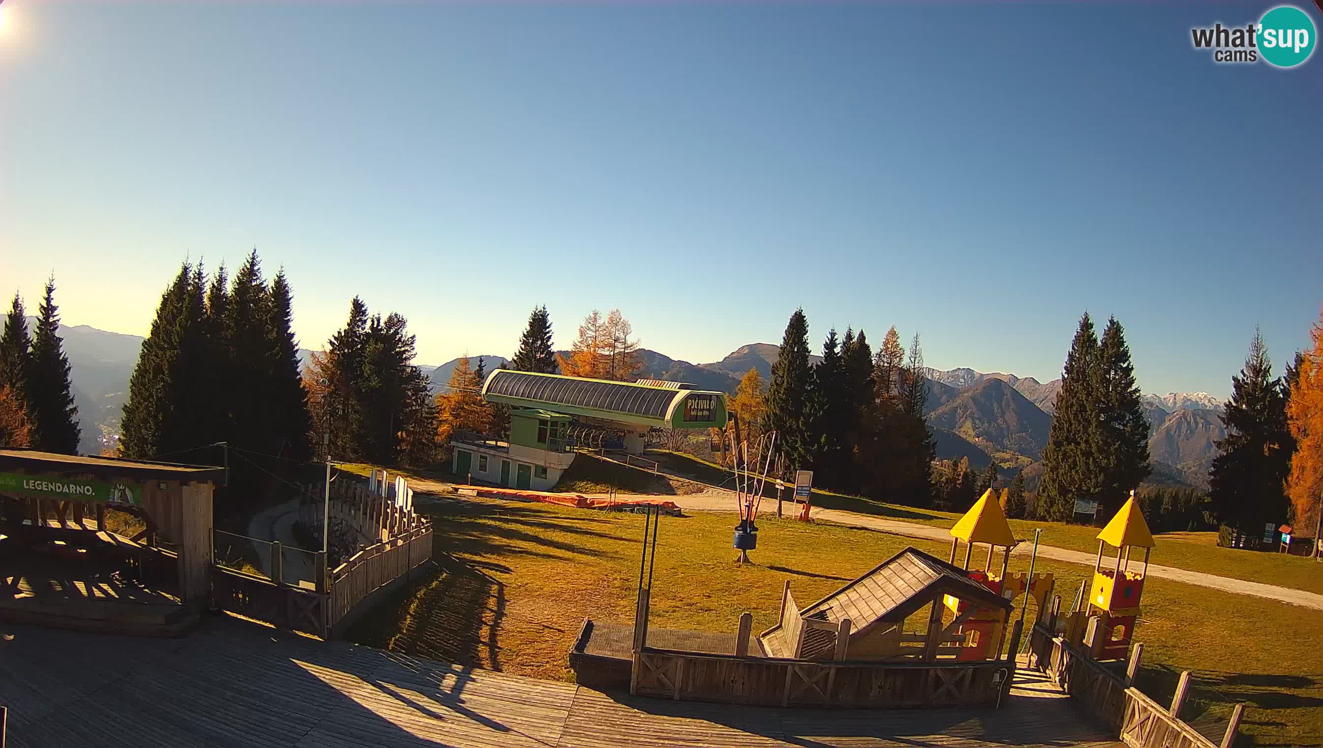 Alpska Perla kamera Cerkno Počivalo