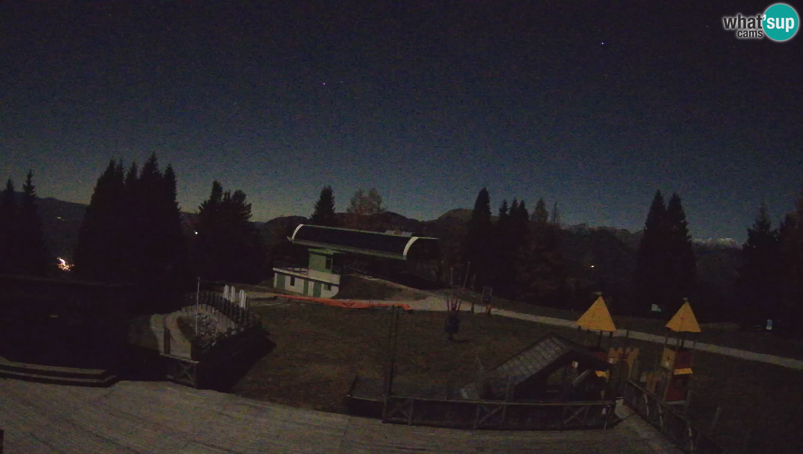 Alpska Perla Ski center Cerkno Počivalo webcam – Slovenia