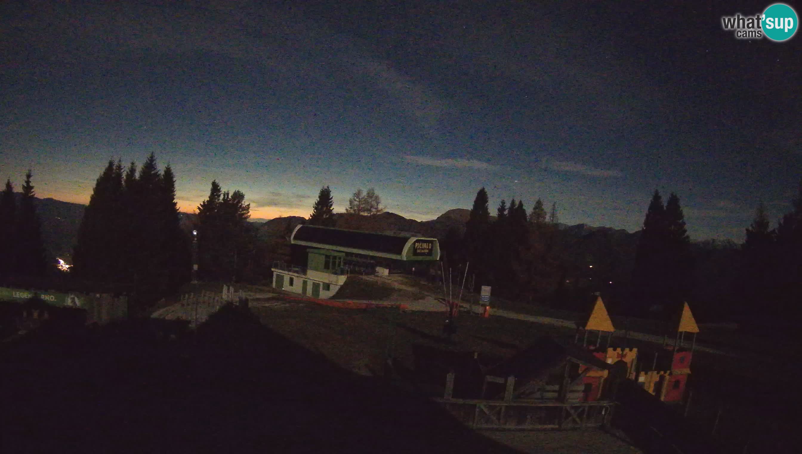 Alpska Perla Ski center Cerkno Počivalo webcam – Slovenia