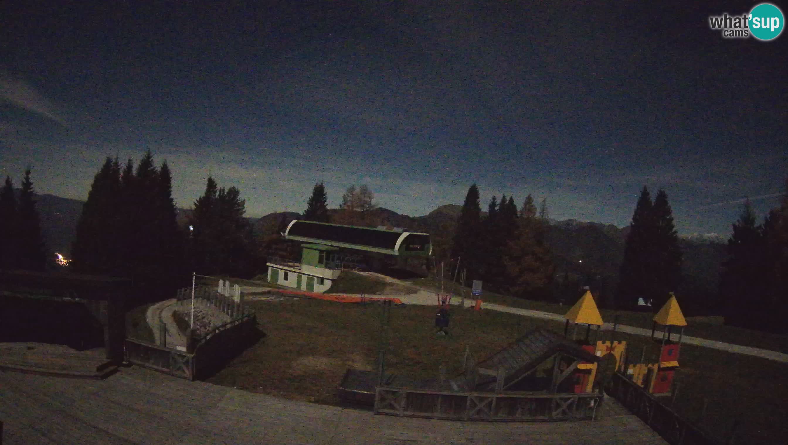 Alpska Perla Ski hotel Cerkno Počivalo webcam – Slovenia