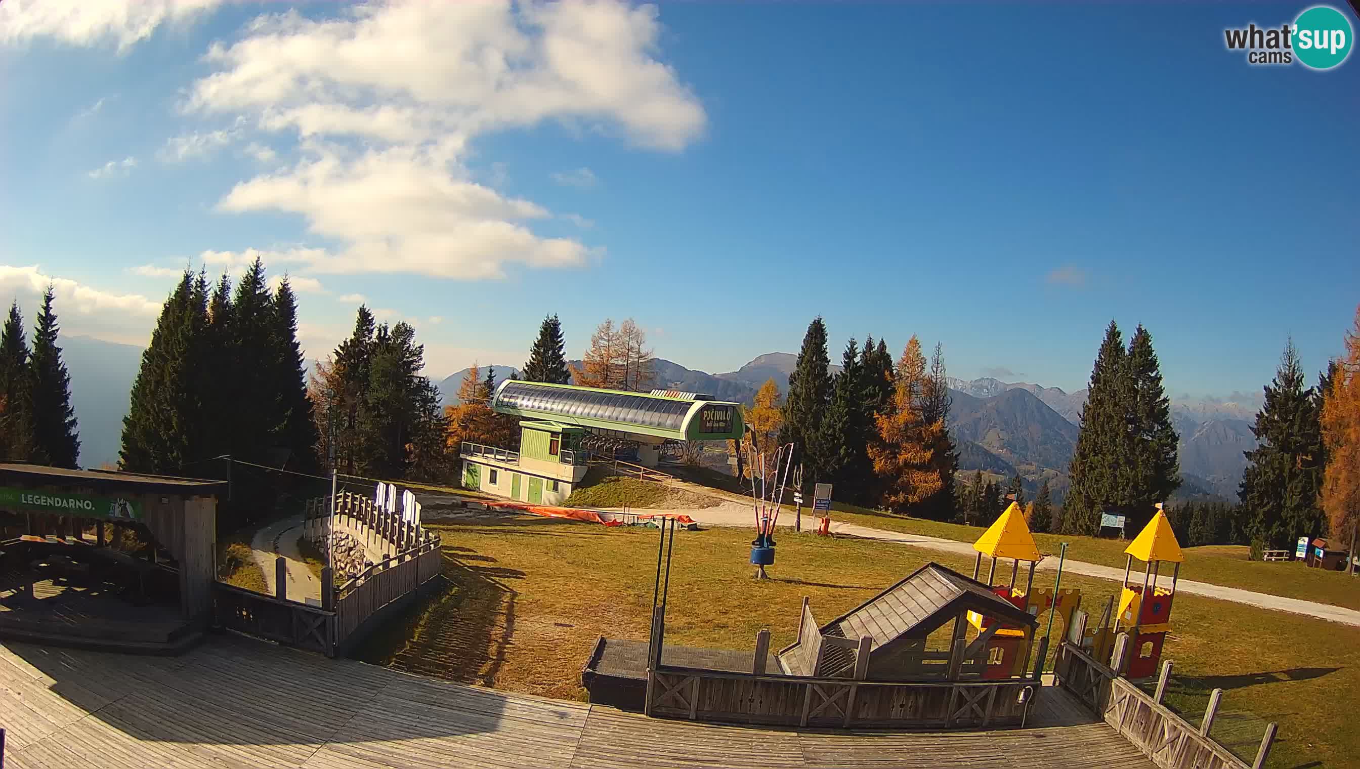 Alpska Perla Ski hotel Cerkno Počivalo webcam – Slovenia