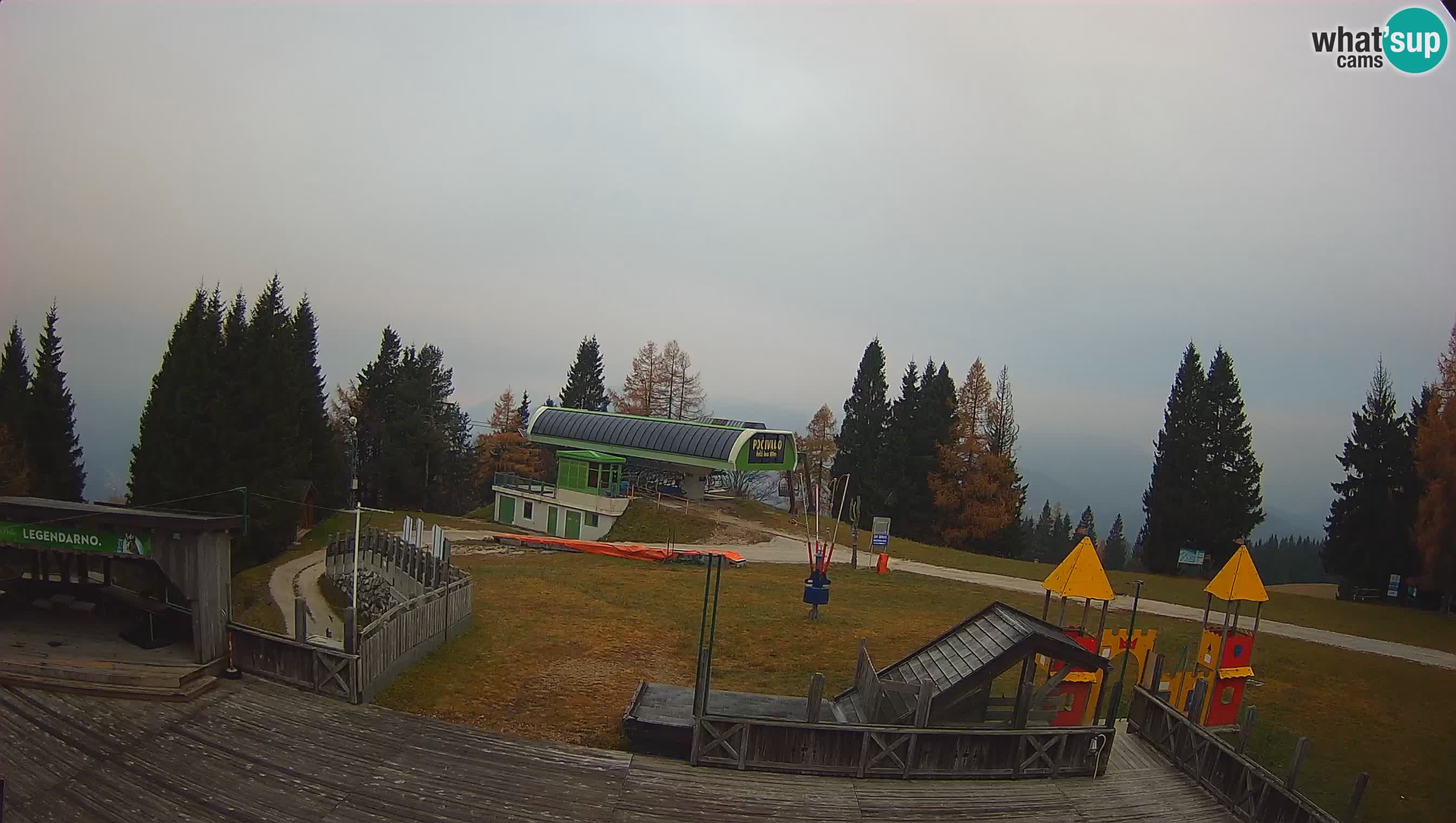 Webcam de la station de ski des Alpes slovènes à Cerkno Počivalo
