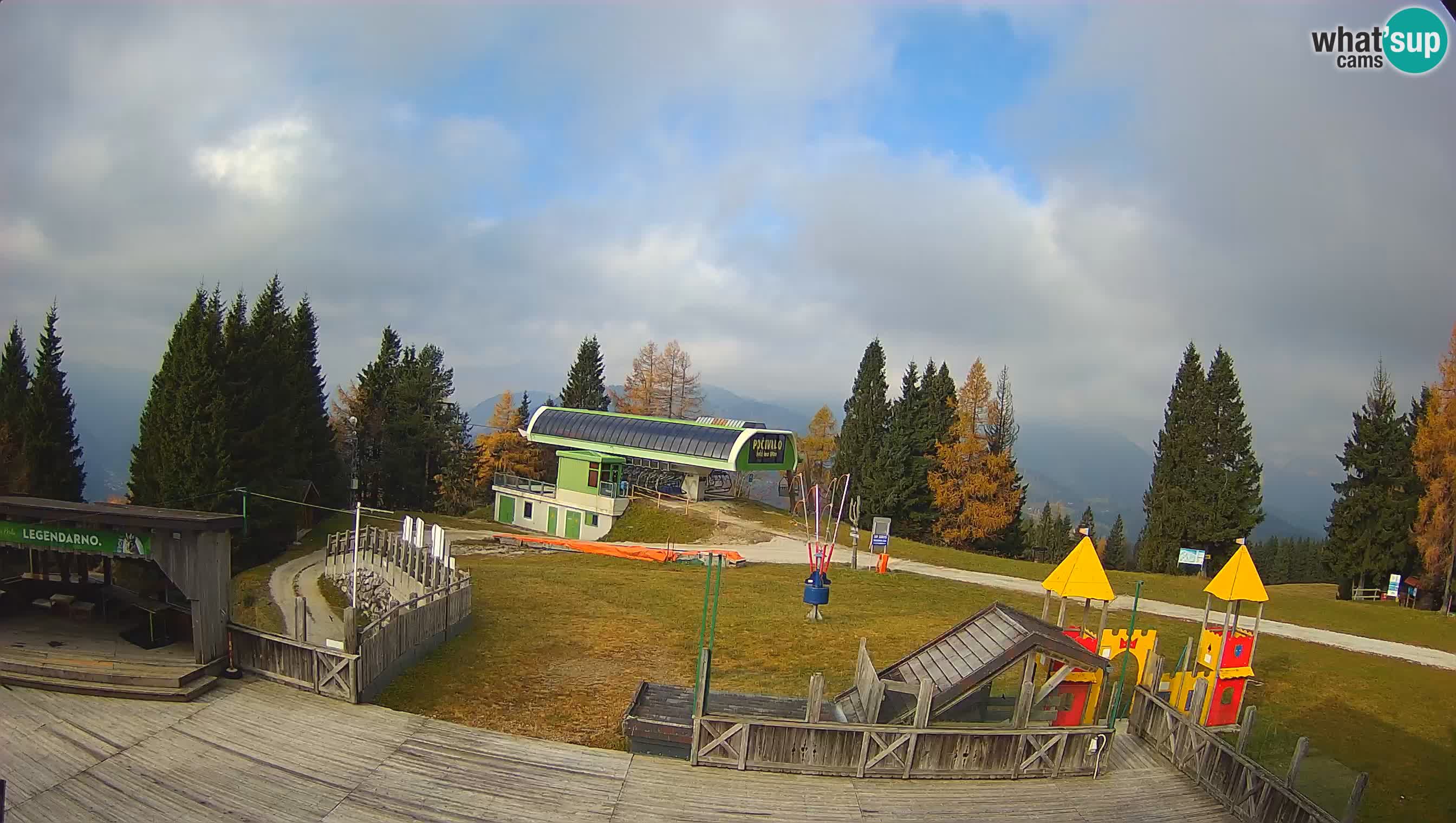 Webcam de la station de ski des Alpes slovènes à Cerkno Počivalo