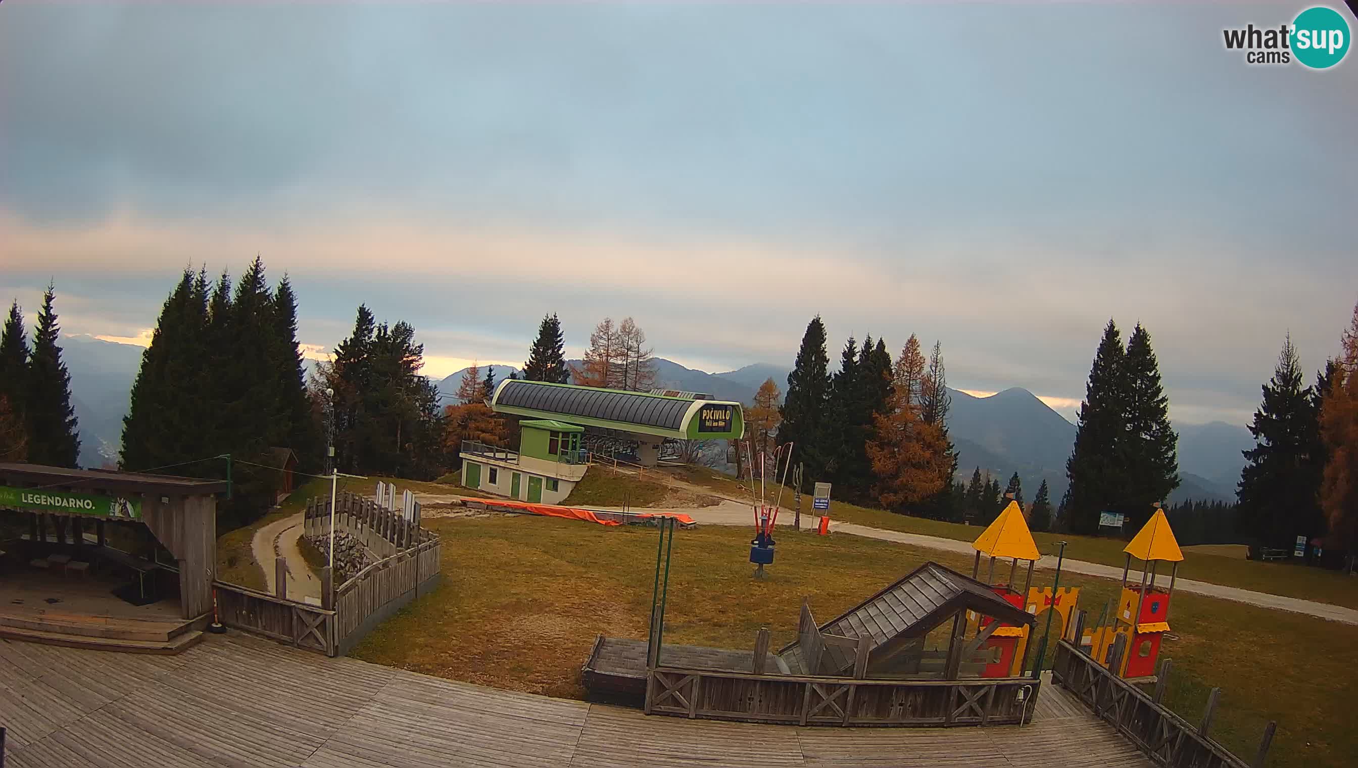 Alpska Perla kamera Cerkno Počivalo