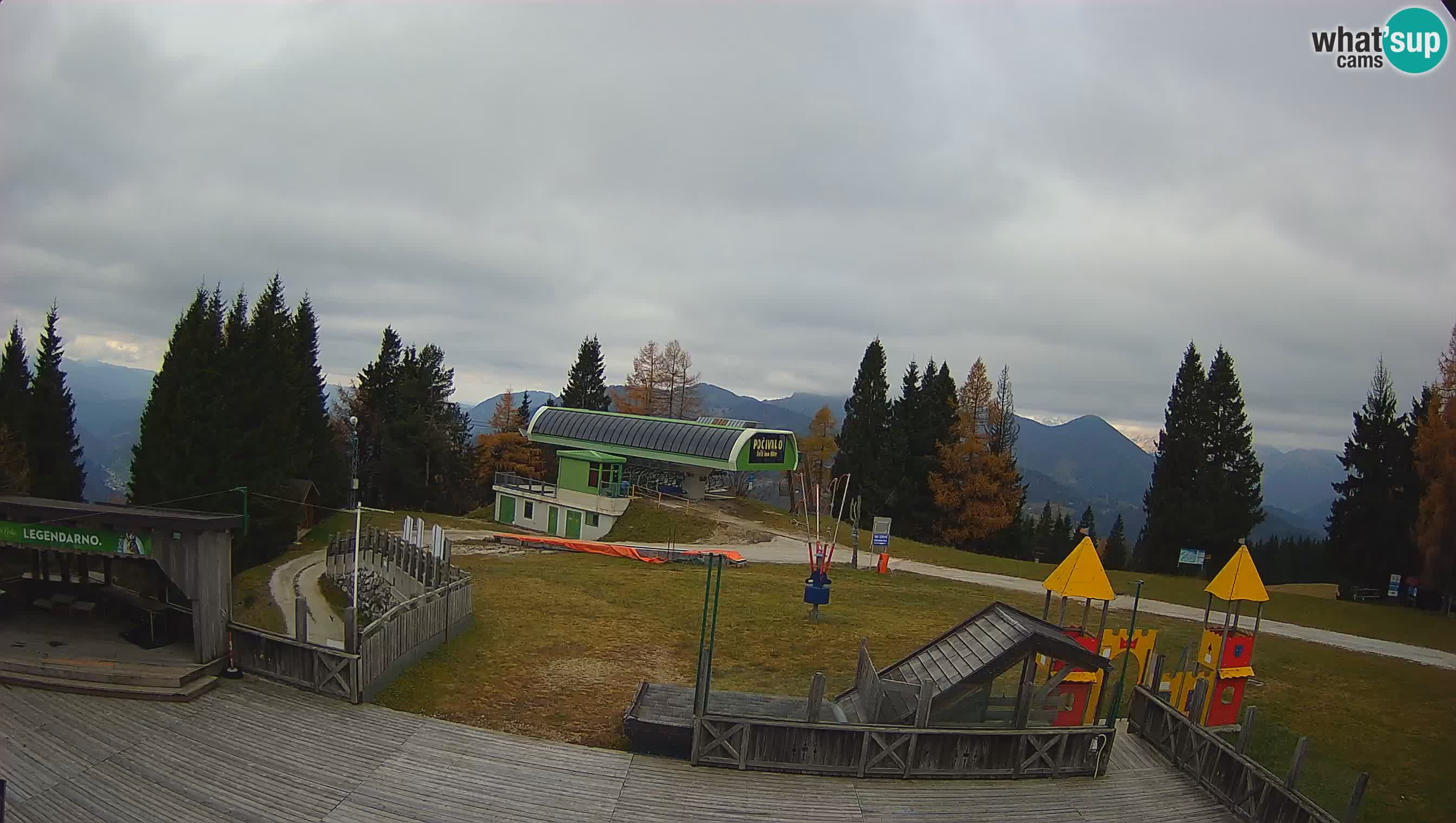 Alpska Perla Ski center Cerkno Počivalo webcam – Slovenia