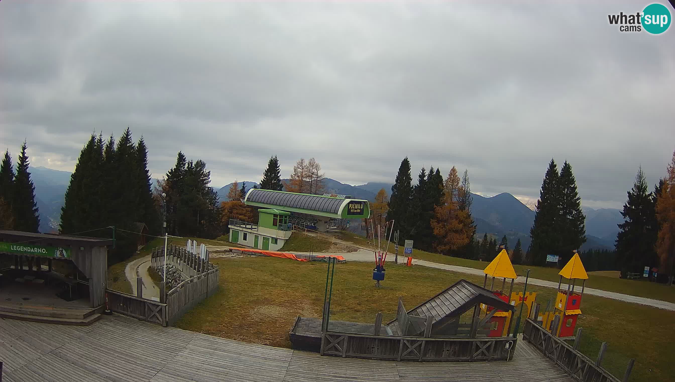 Alpska Perla Ski center Cerkno Počivalo webcam – Slovenia