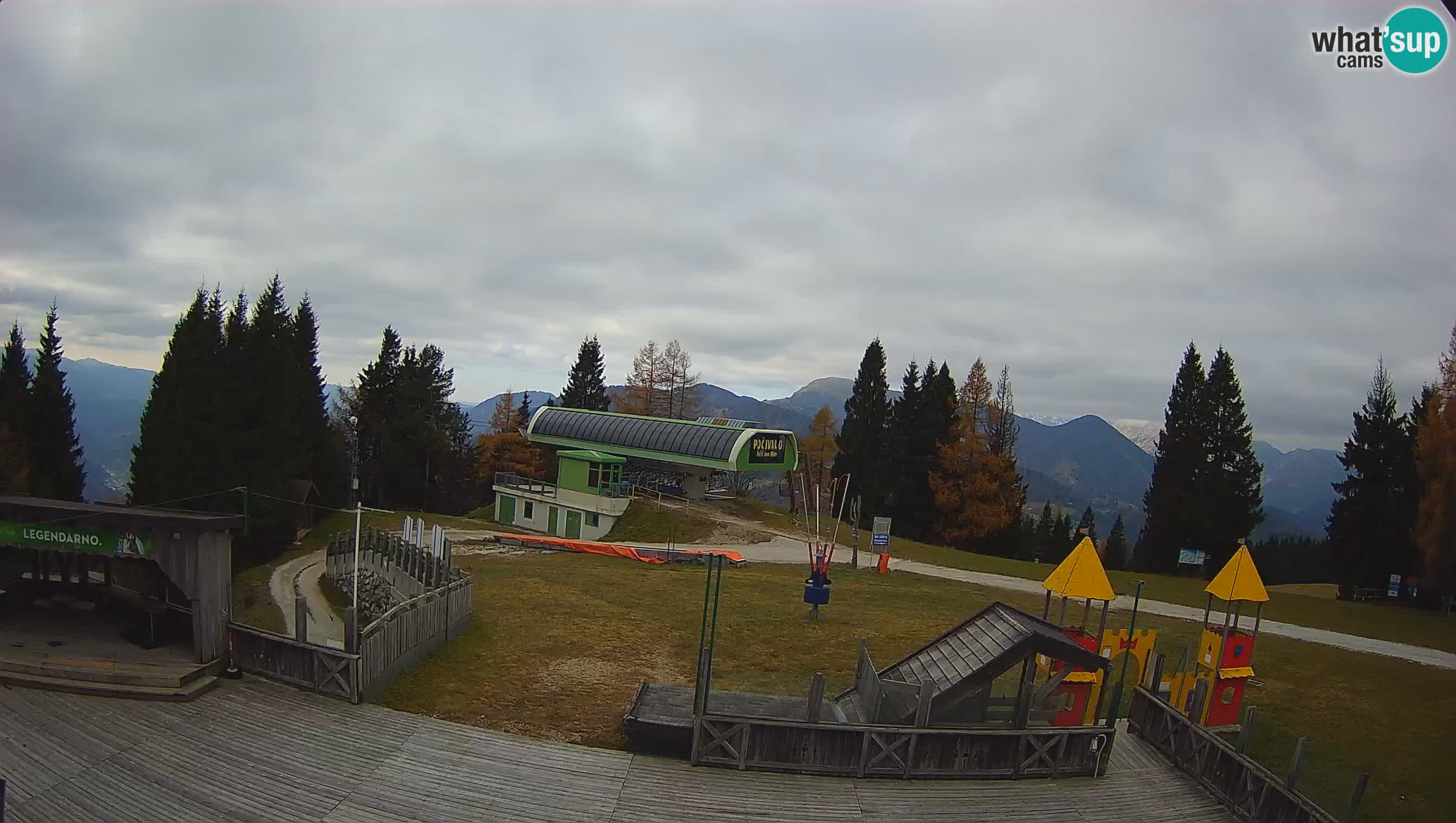 Alpska Perla Ski center Cerkno Počivalo webcam – Slovenia