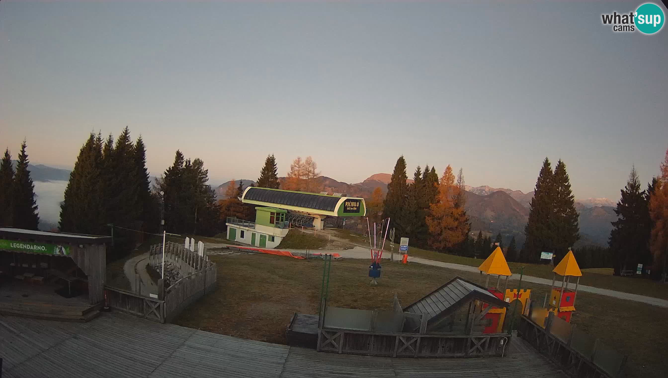 Alpska Perla kamera Cerkno Počivalo