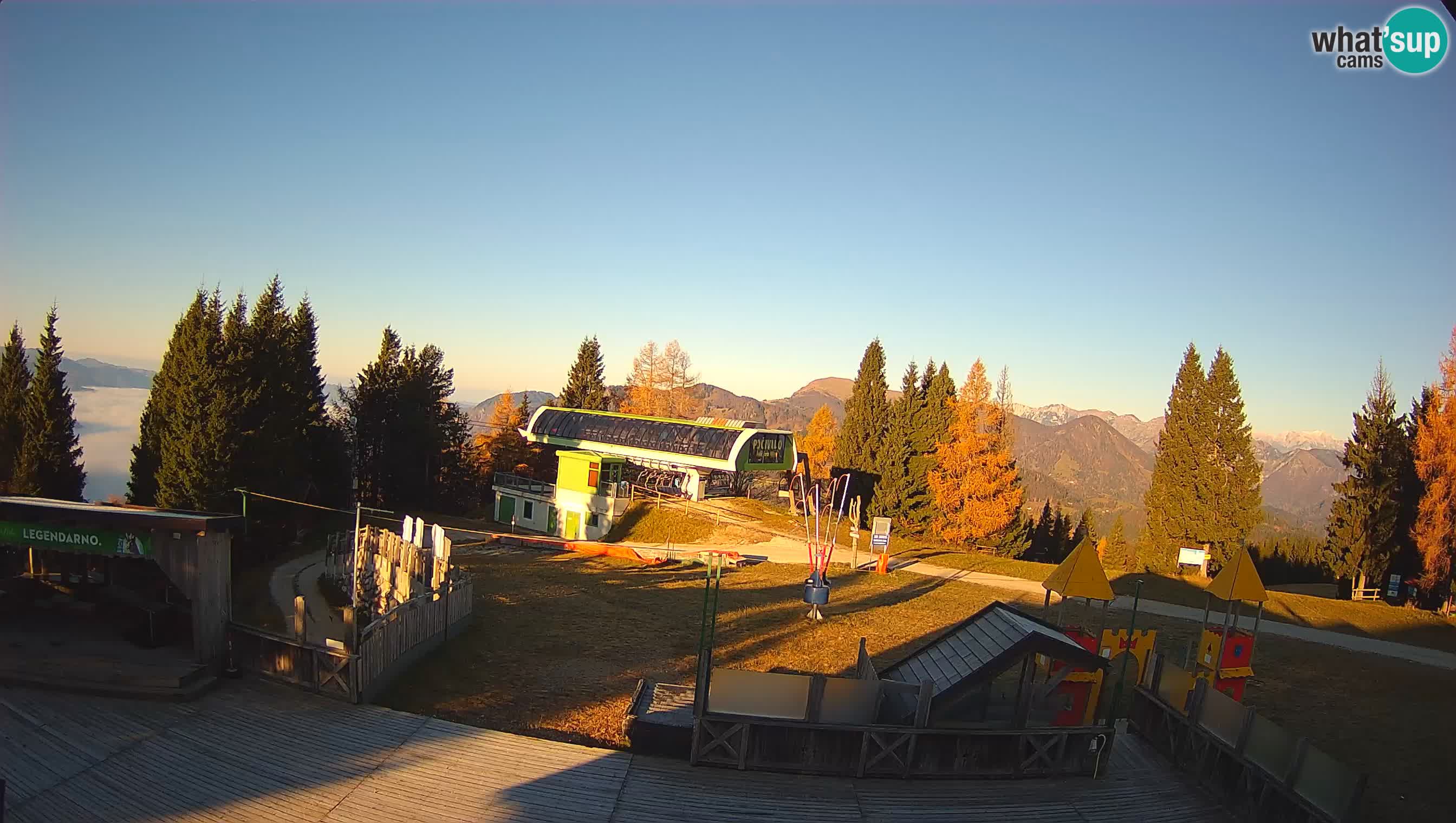 Alpska Perla kamera Cerkno Počivalo