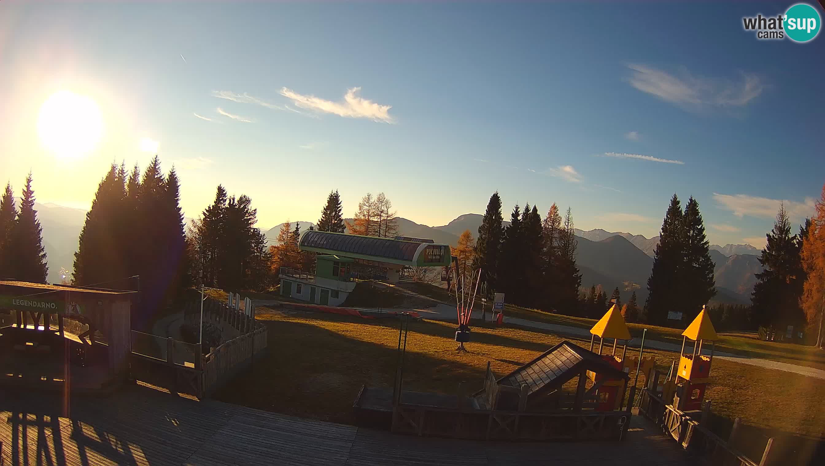 Alpska Perla Ski center Cerkno Počivalo webcam – Slovenia