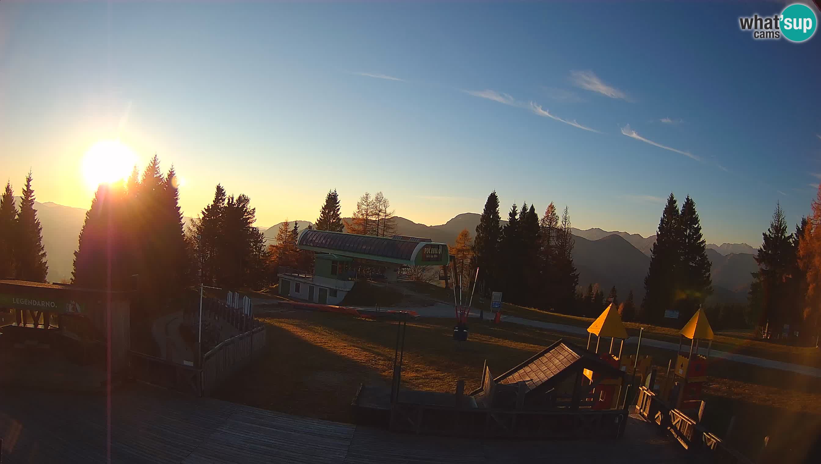 Webcam de la station de ski des Alpes slovènes à Cerkno Počivalo