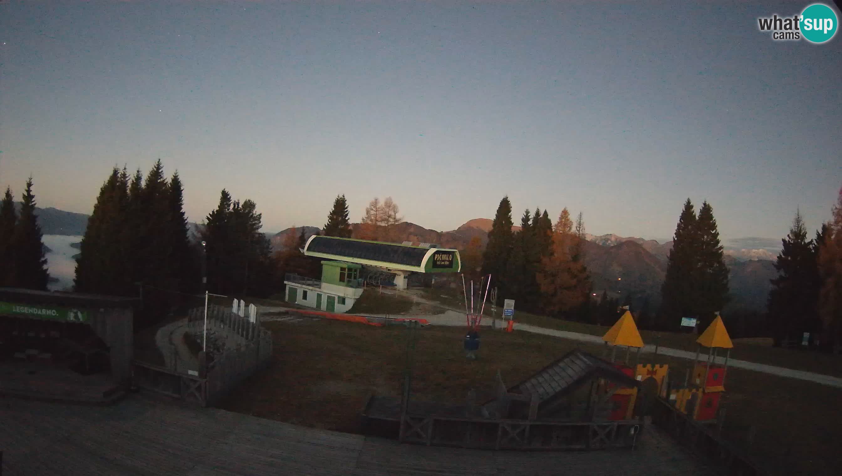 Alpska Perla Ski hotel Cerkno Počivalo webcam – Slovenia