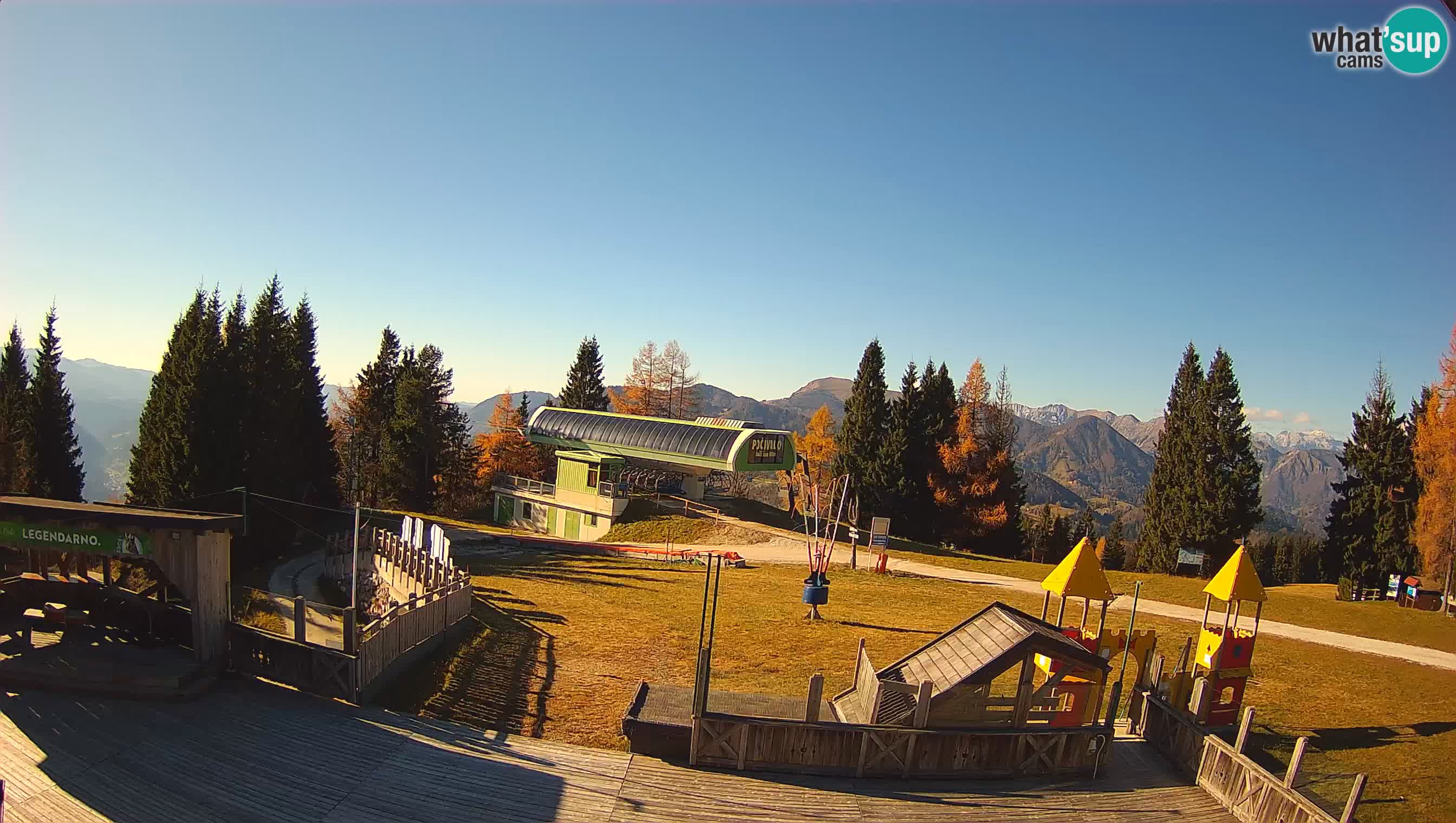 Alpska Perla kamera Cerkno Počivalo