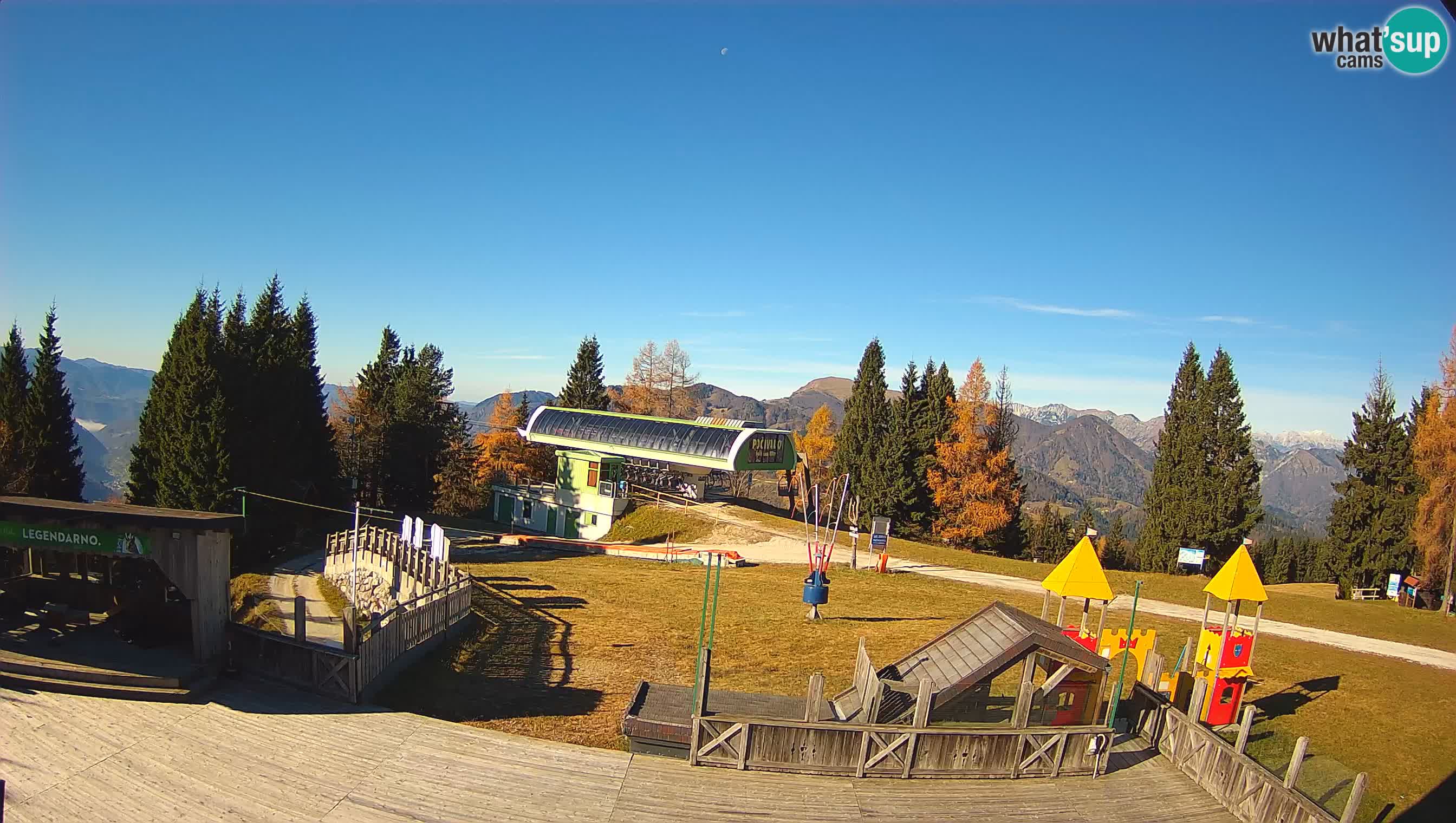 Alpska Perla Ski hotel Cerkno Počivalo webcam – Slovenia