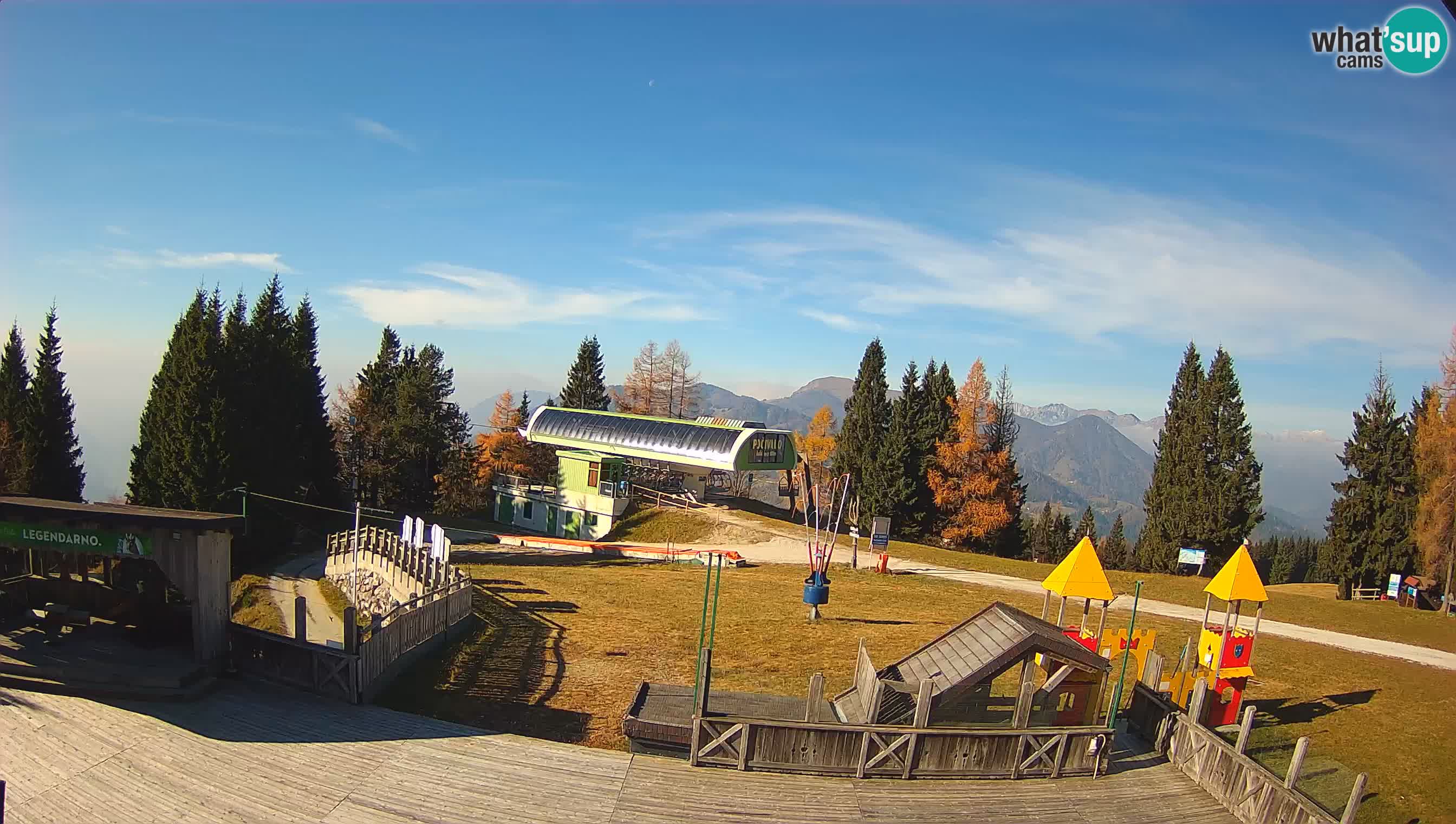 Alpska Perla Ski center Cerkno Počivalo webcam – Slovenia