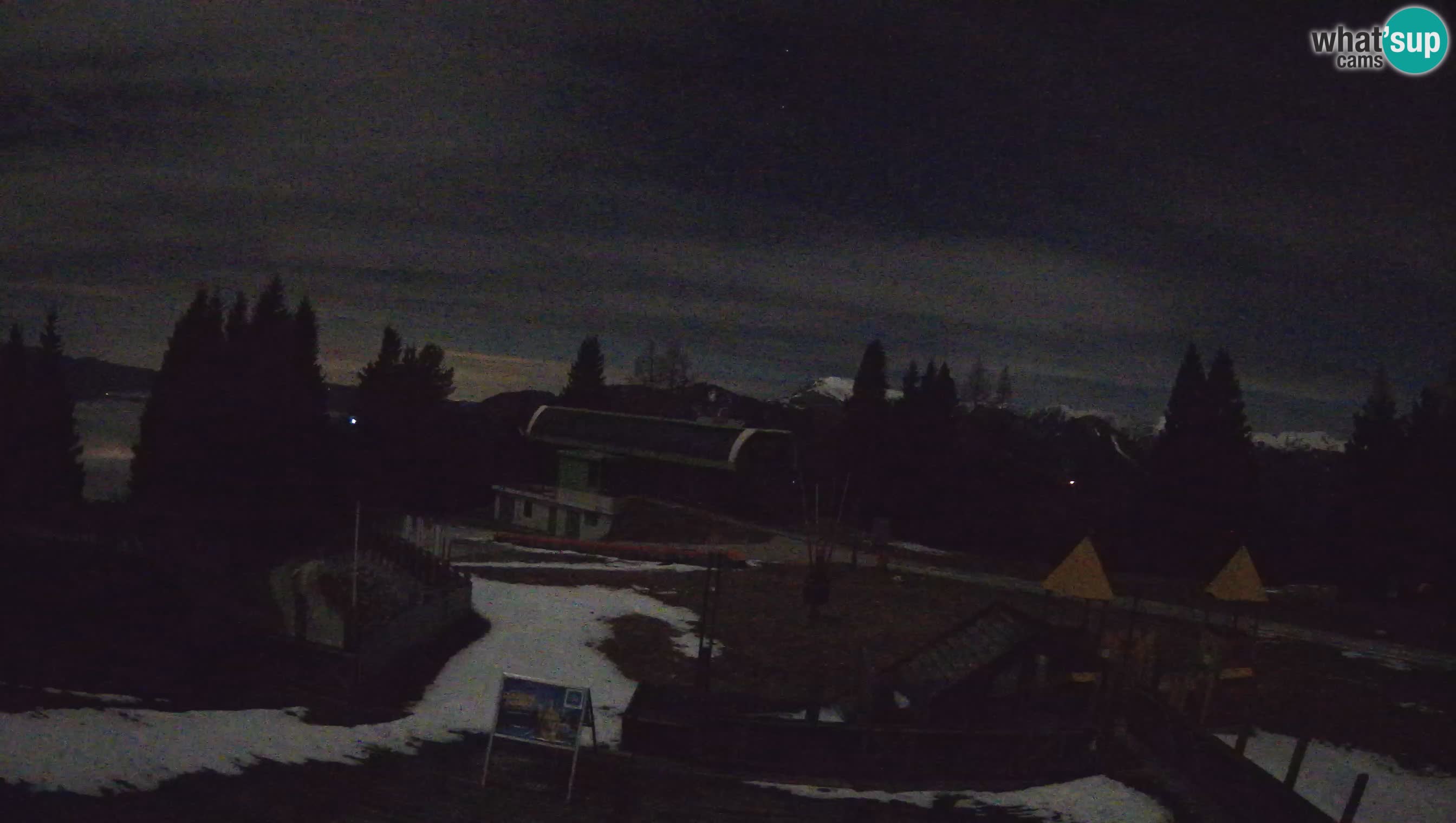 Alpska Perla Ski hotel Cerkno Počivalo webcam – Slovenia