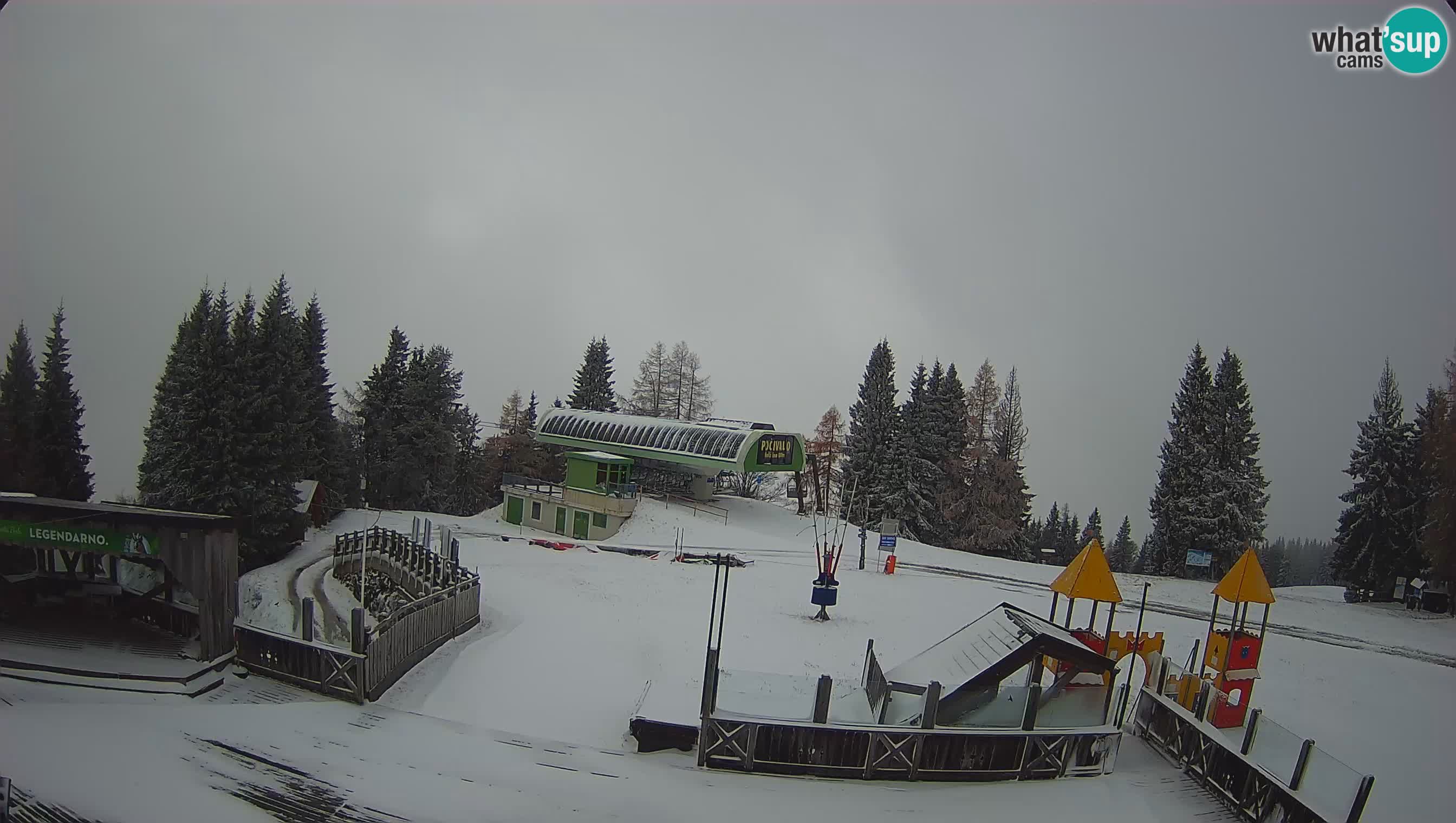 Alpska Perla Ski center Cerkno Počivalo webcam – Slovenia