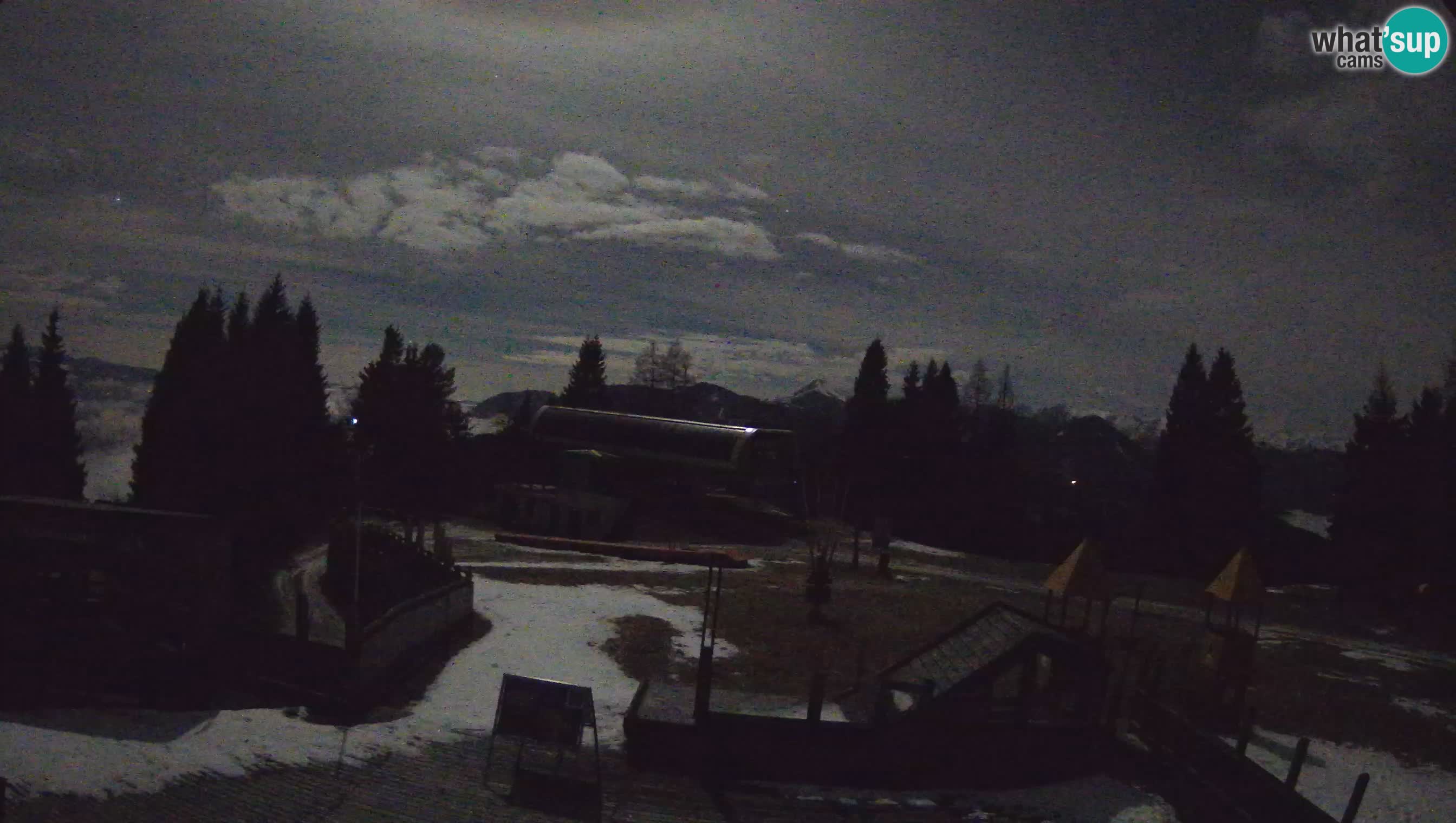 Webcam de la station de ski des Alpes slovènes à Cerkno Počivalo