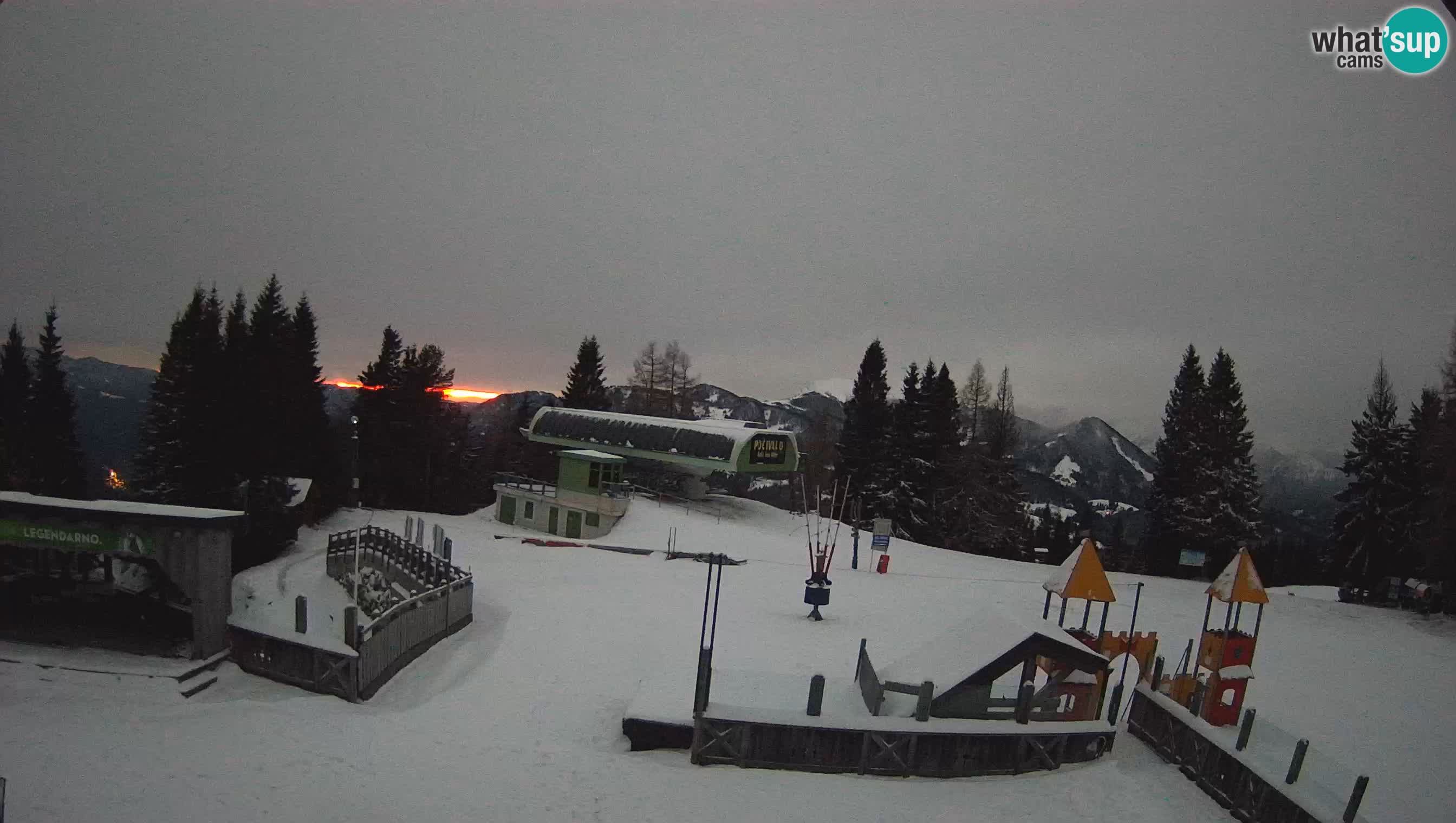 Alpska Perla Skizentrum Cerkno Počivalo Webcam – Slowenien