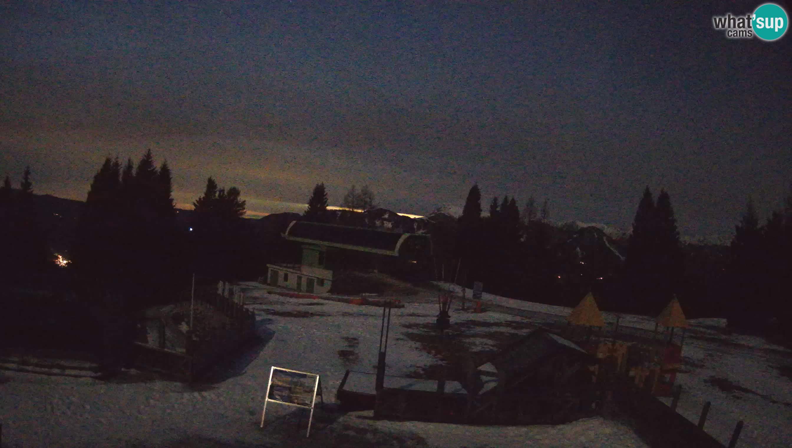 Alpska Perla kamera Cerkno Počivalo