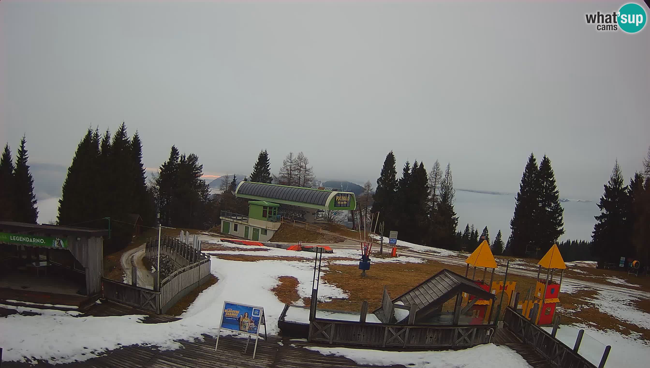 Spletna kamera Počivalo – Alpska Perla | Pogled v živo iz smučišča Cerkno