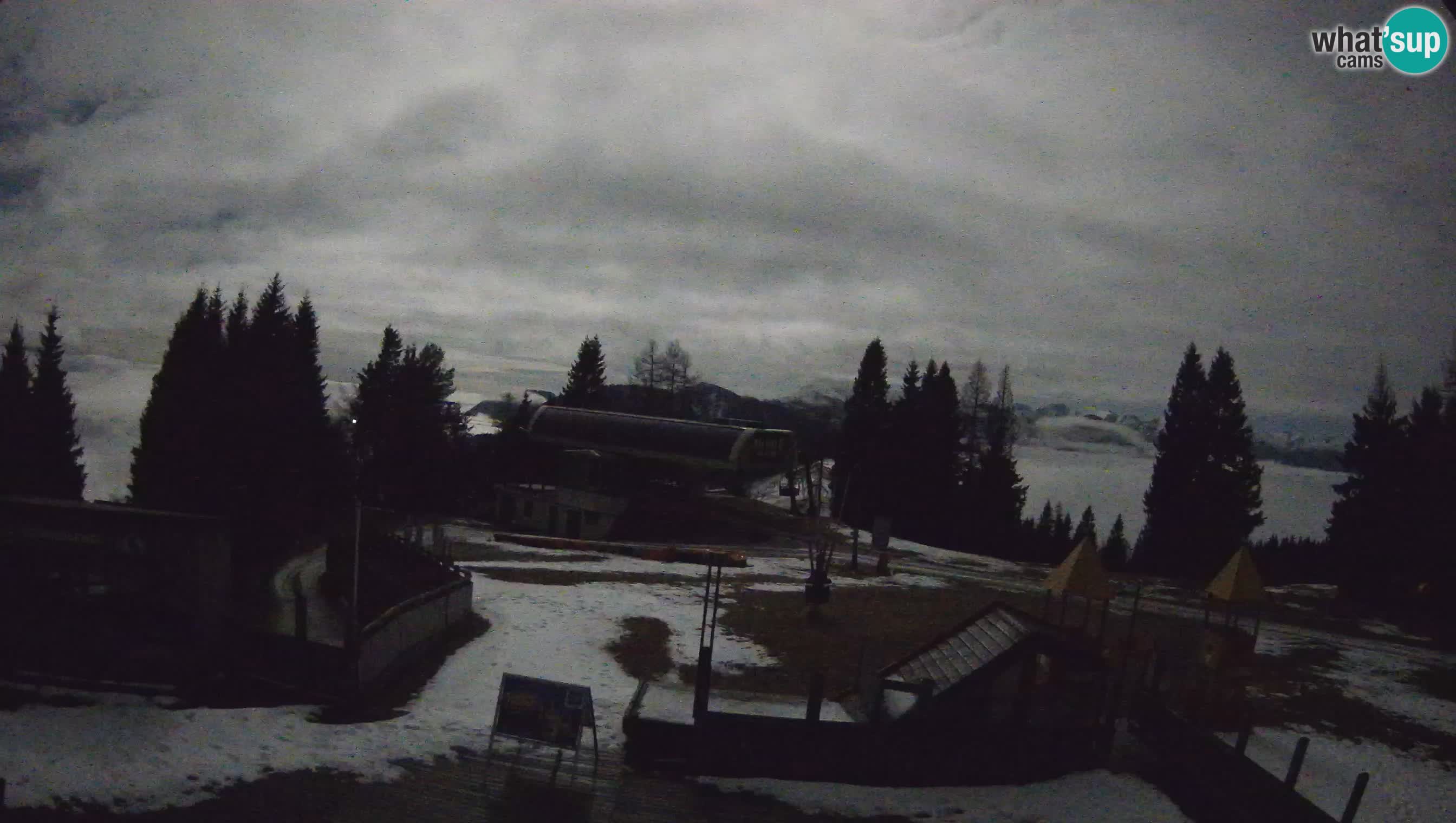 Cámara web Počivalo – Alpska Perla | Vista en vivo desde la estación de esquí Cerkno