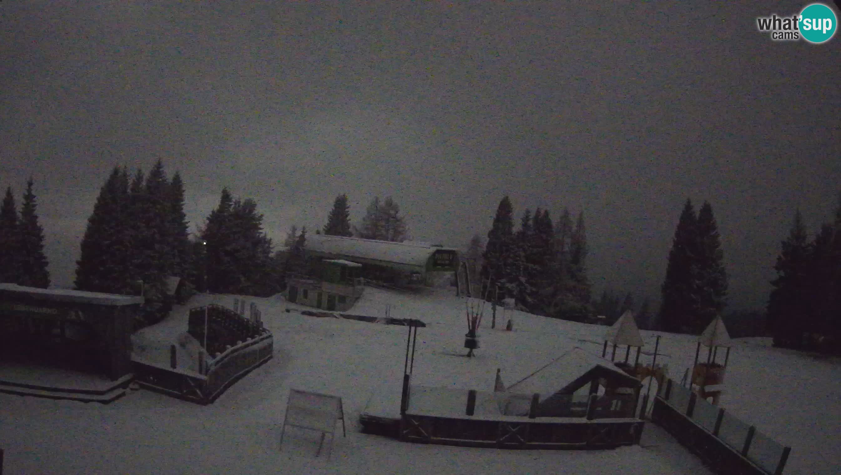 Web kamera Počivalo – Alpska Perla | Pogled uživo sa skijališta Cerkno