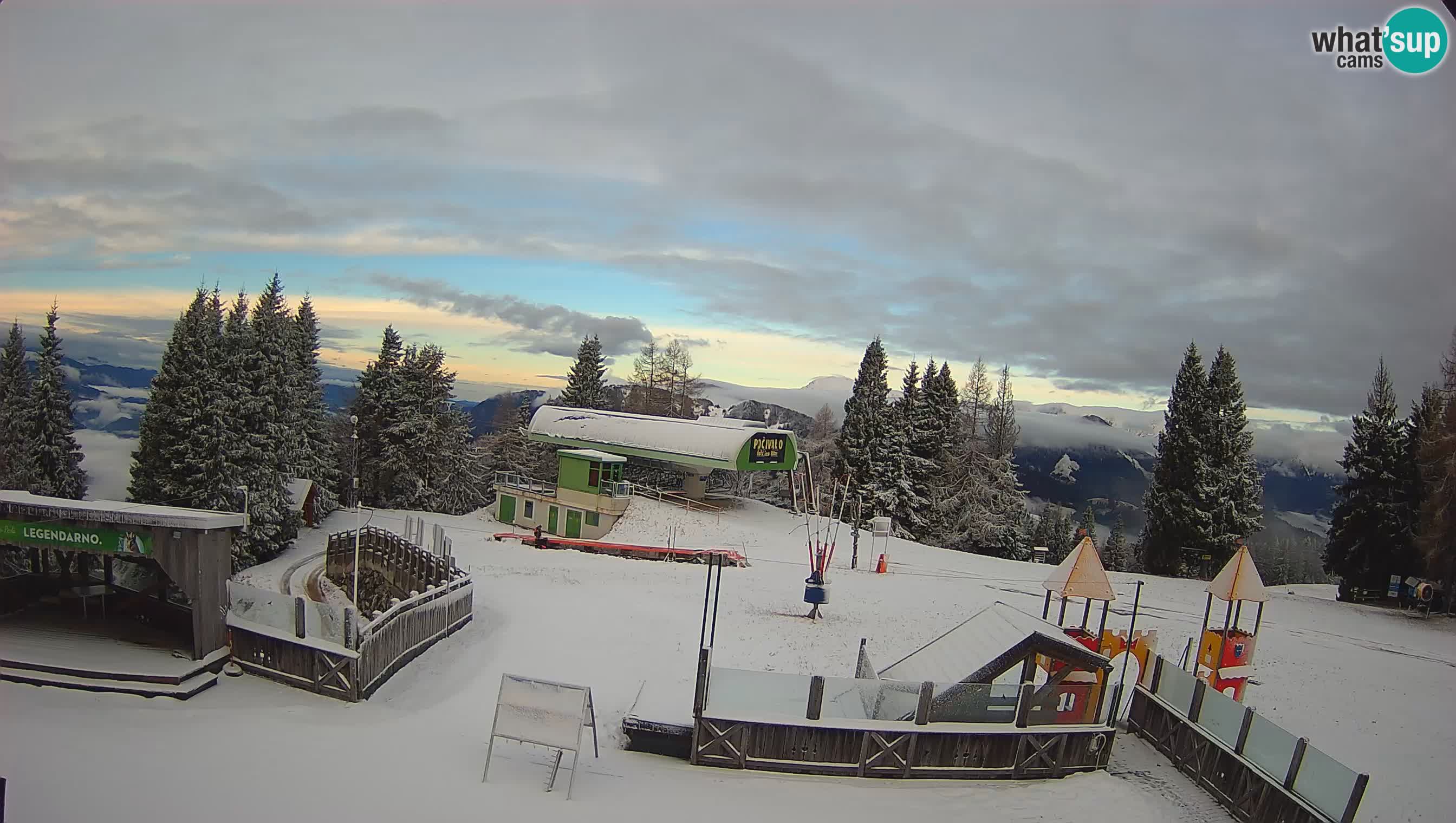 Web kamera Počivalo – Alpska Perla | Pogled uživo sa skijališta Cerkno