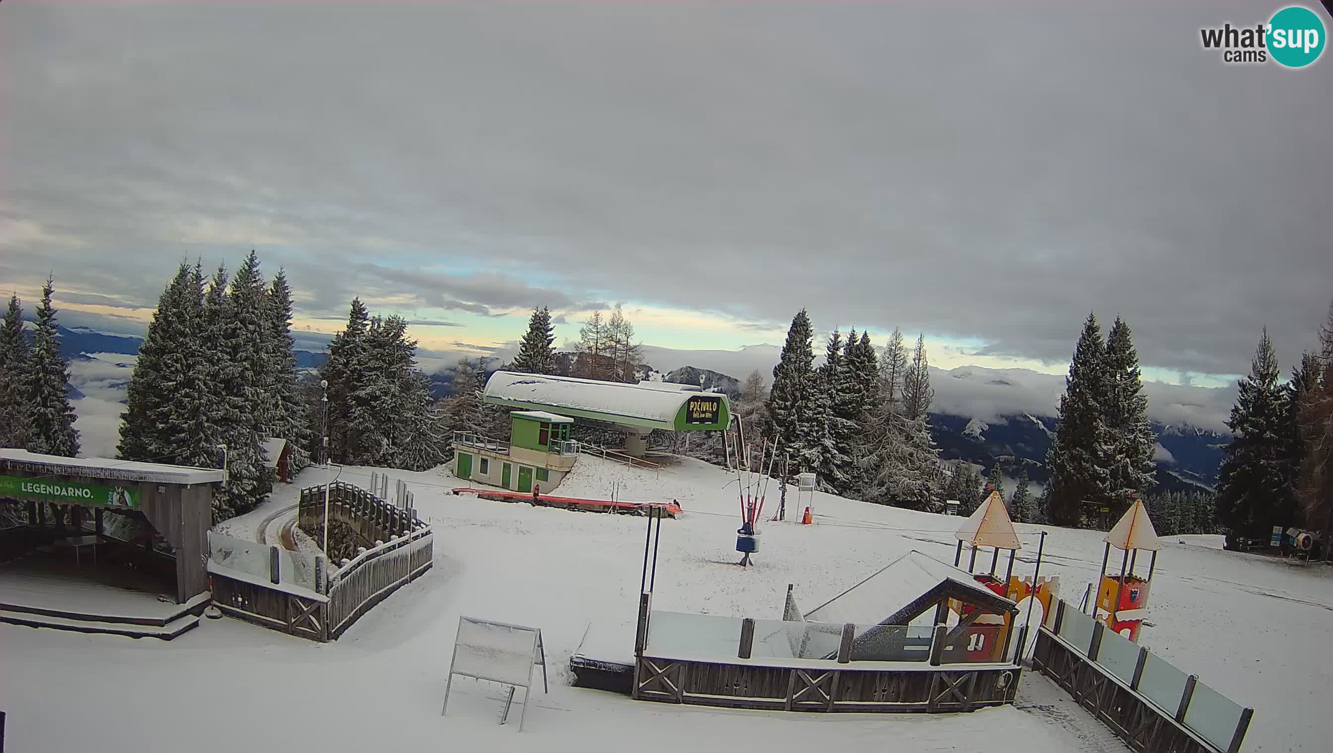 Webcam Počivalo – Alpska Perla | Vista live dalla stazione sciistica di Cerkno