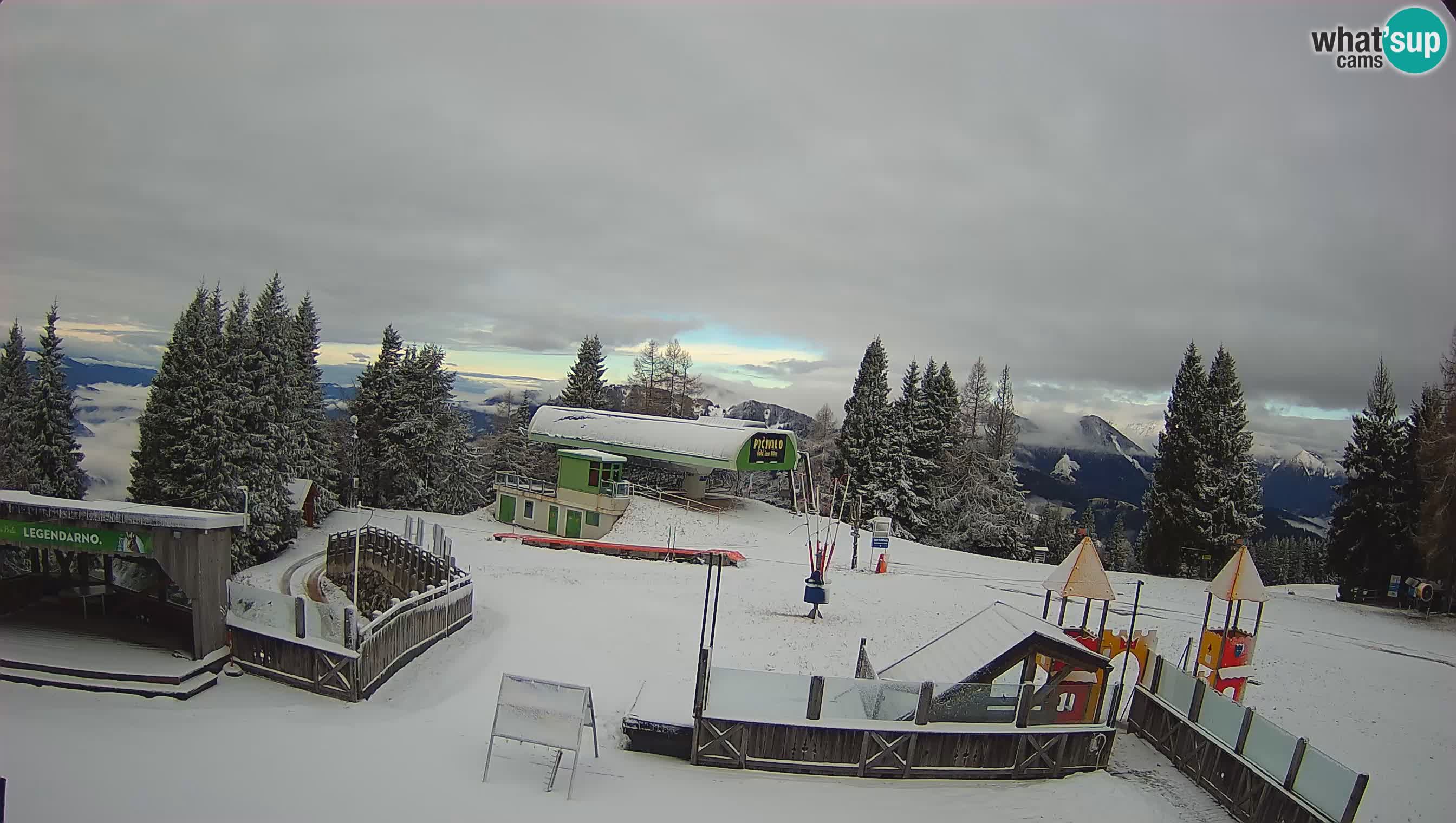 Spletna kamera Počivalo – Alpska Perla | Pogled v živo iz smučišča Cerkno