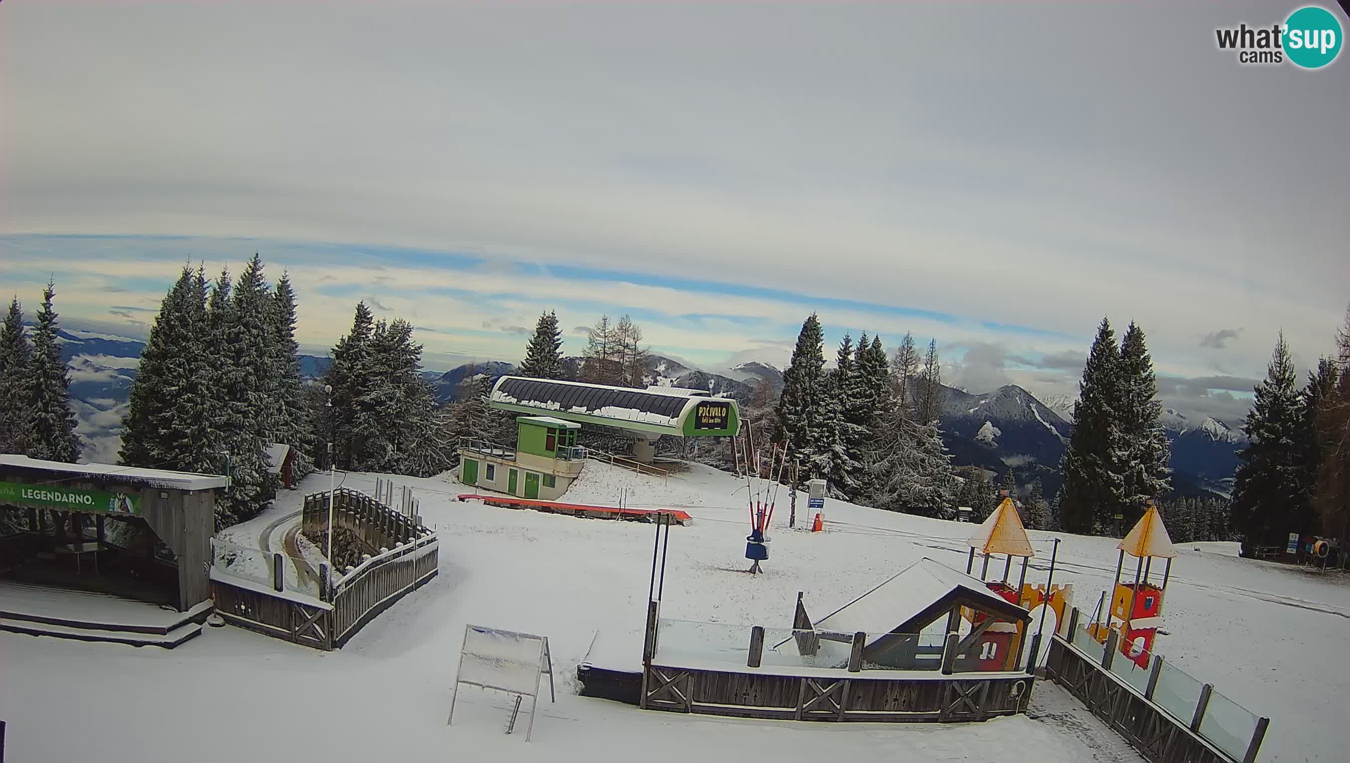Spletna kamera Počivalo – Alpska Perla | Pogled v živo iz smučišča Cerkno