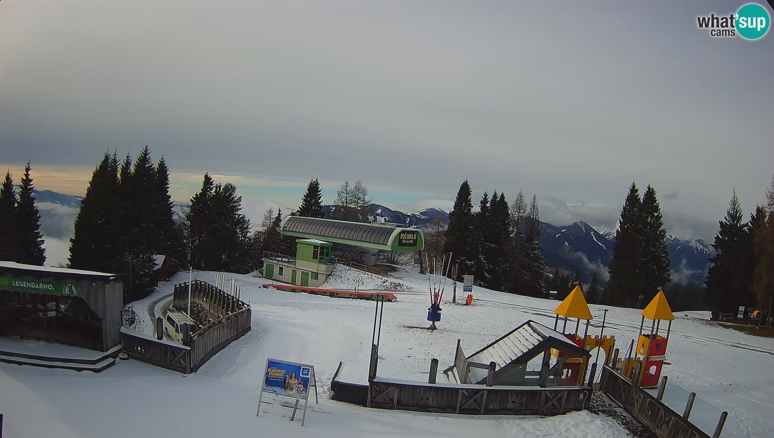 Webcam Počivalo – Alpska Perla | Vista live dalla stazione sciistica di Cerkno