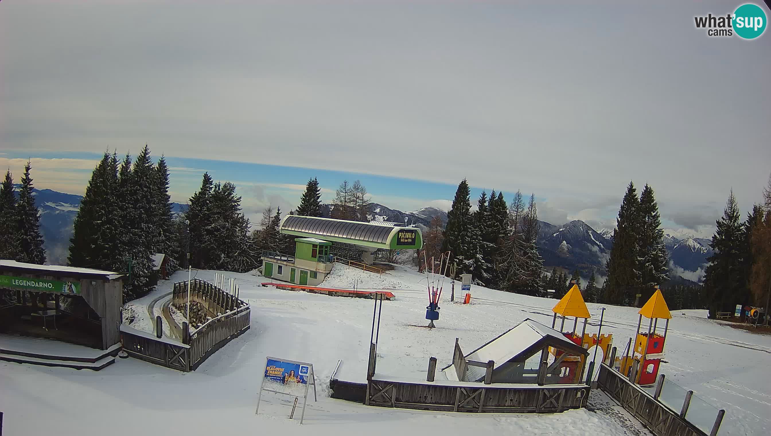 Cámara web Počivalo – Alpska Perla | Vista en vivo desde la estación de esquí Cerkno