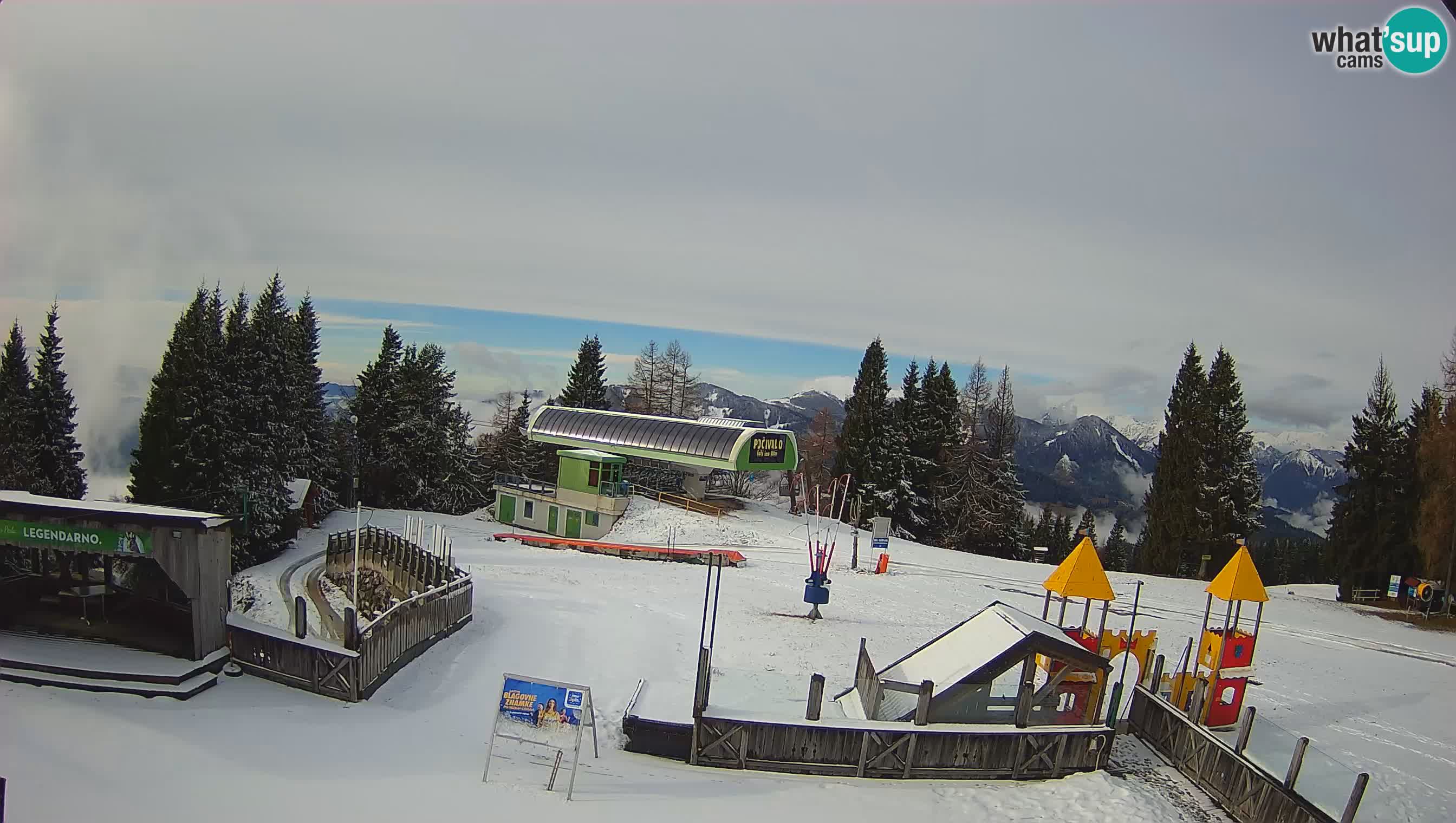 Webcam de la station de ski des Alpes slovènes à Cerkno Počivalo