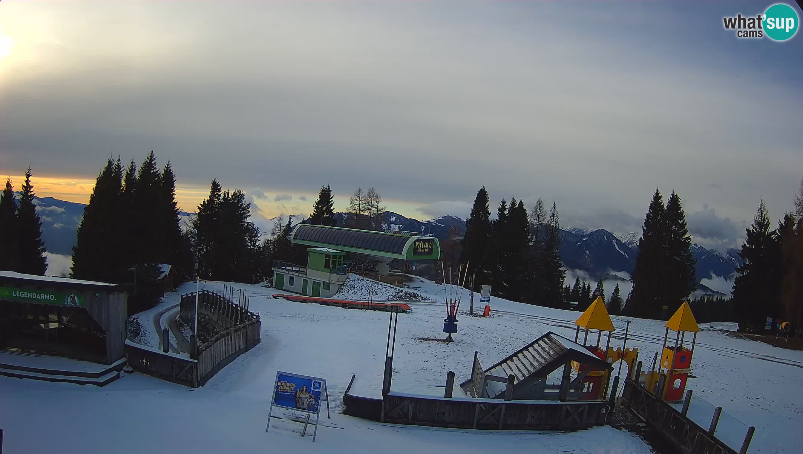 Webcam Počivalo – Alpska Perla | Live View from Cerkno Ski Resort