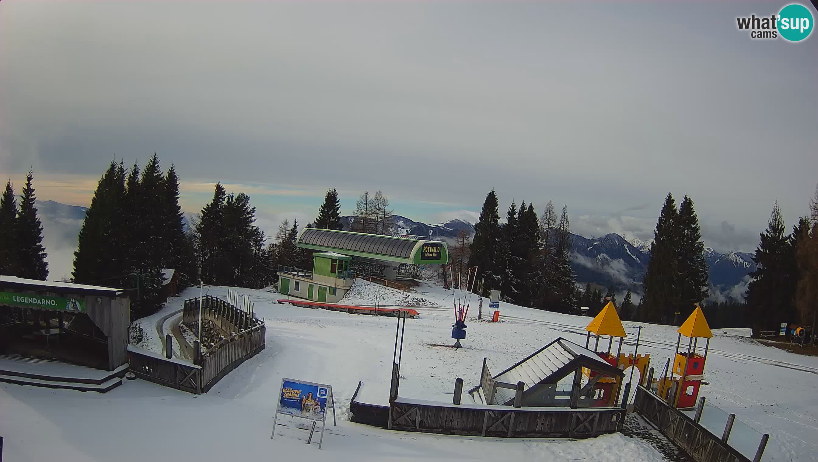 Webcam de la station de ski des Alpes slovènes à Cerkno Počivalo