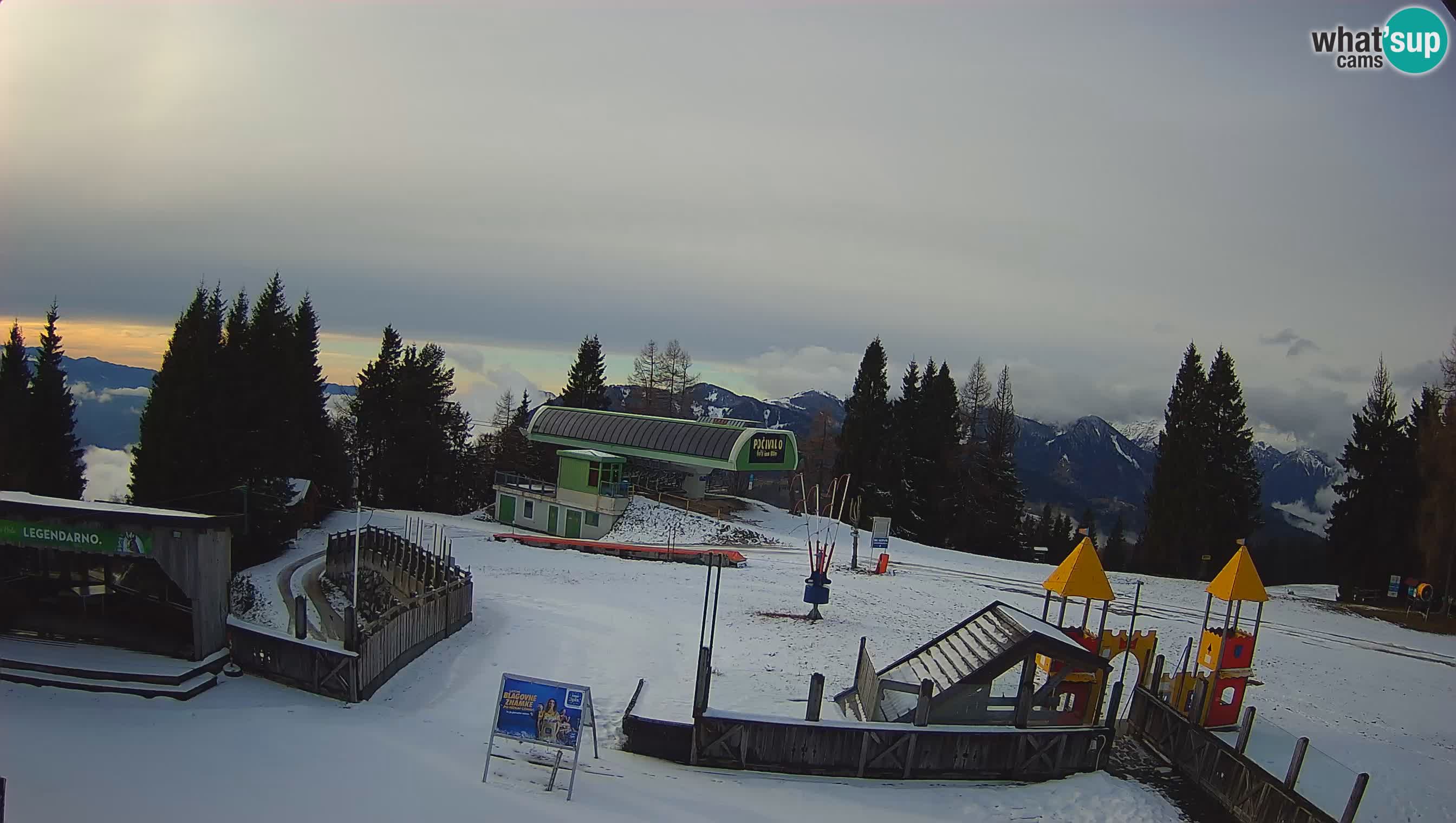 Webcam Počivalo – Alpska Perla | Vista live dalla stazione sciistica di Cerkno