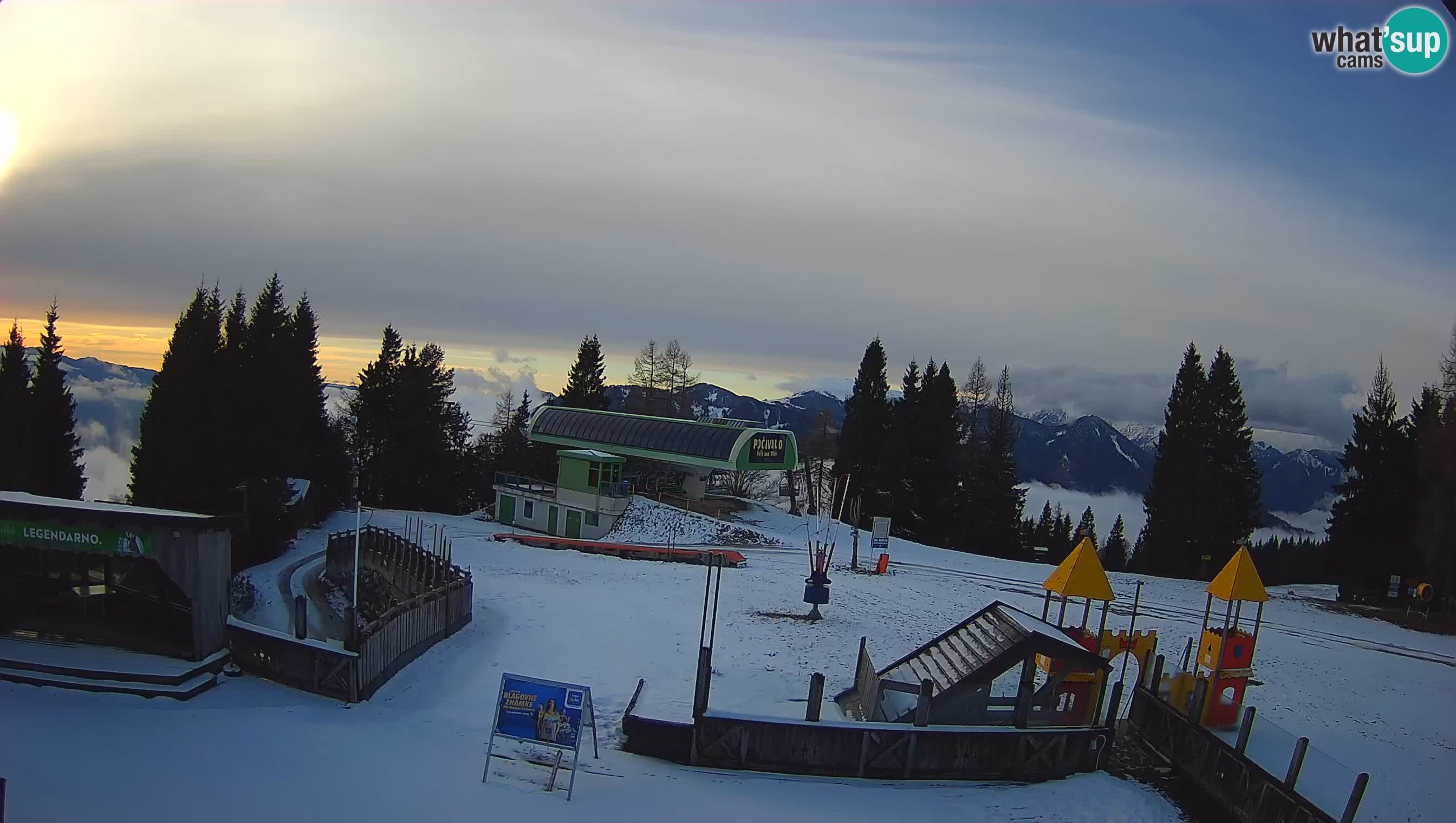 Cámara web Počivalo – Alpska Perla | Vista en vivo desde la estación de esquí Cerkno