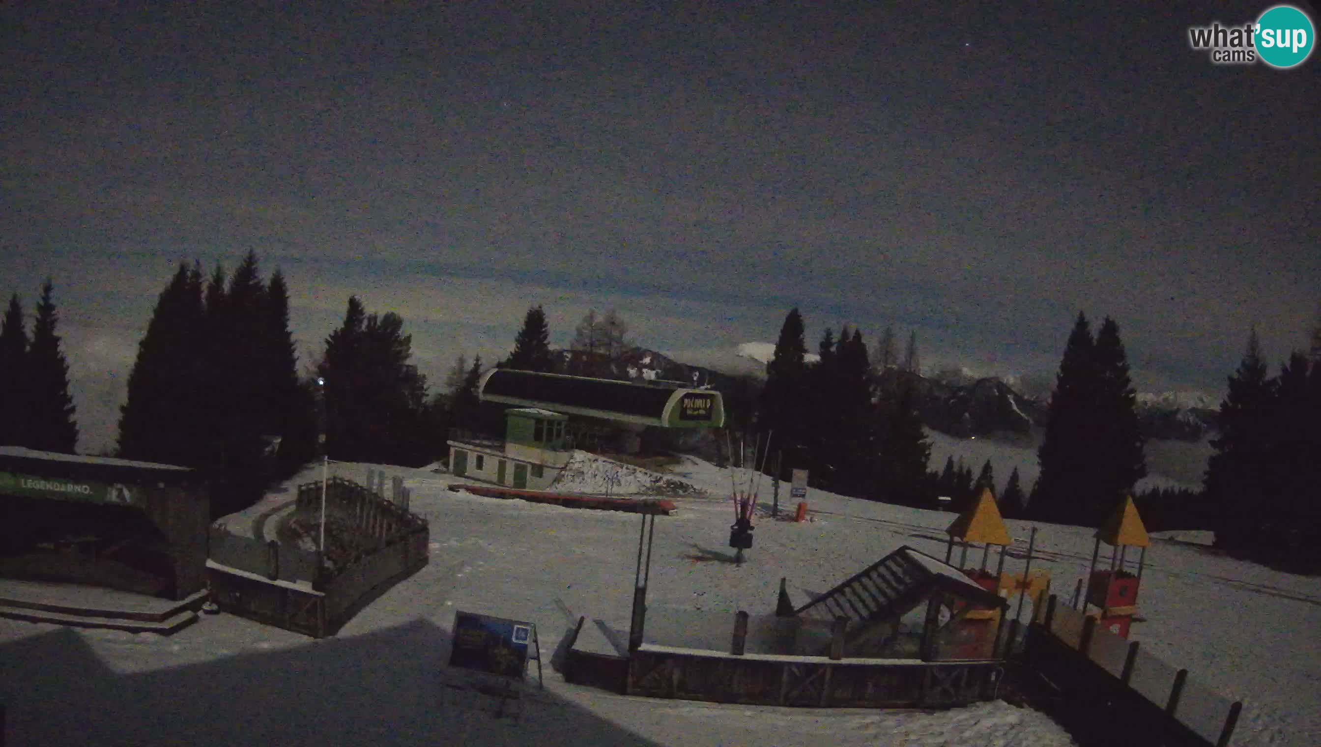 Webcam Počivalo – Alpska Perla | Vista live dalla stazione sciistica di Cerkno