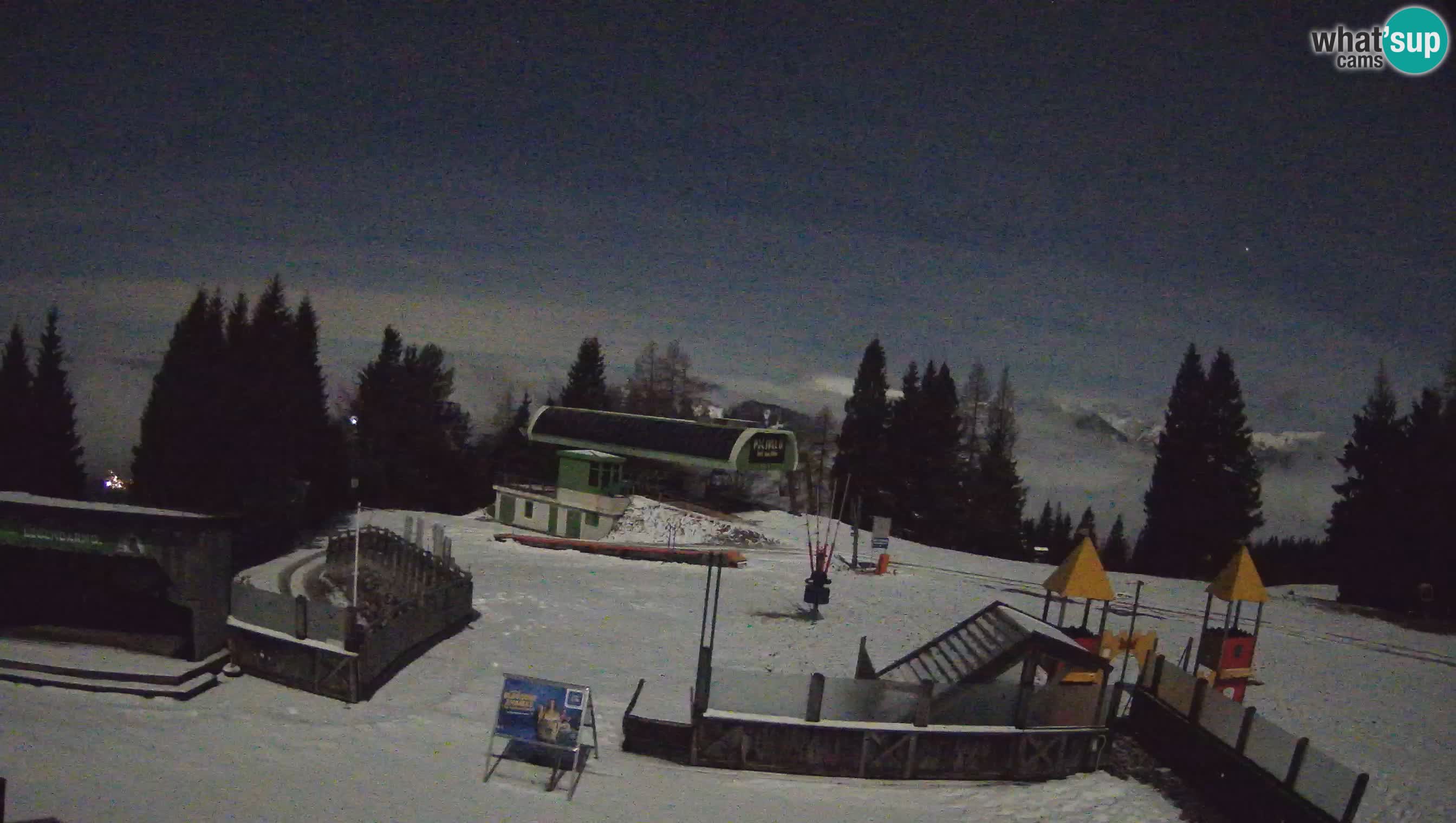 Webcam Počivalo – Alpska Perla | Vista live dalla stazione sciistica di Cerkno