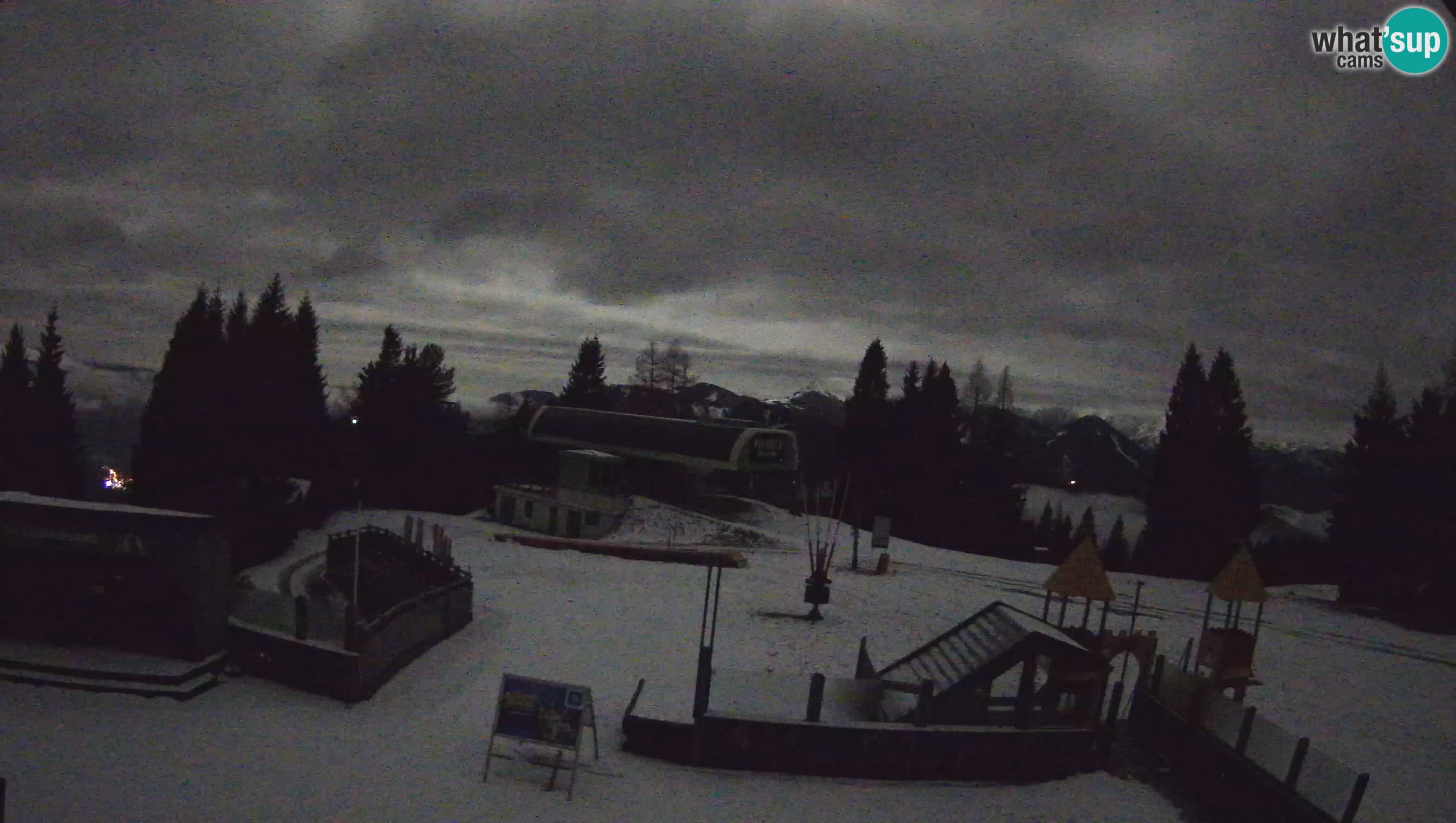 Alpska Perla Skizentrum Cerkno Počivalo Webcam – Slowenien