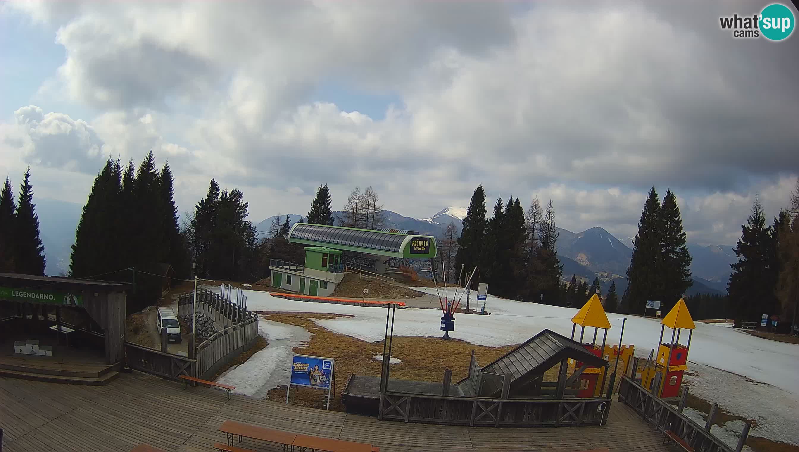 Webcam Počivalo – Alpska Perla | Live View from Cerkno Ski Resort