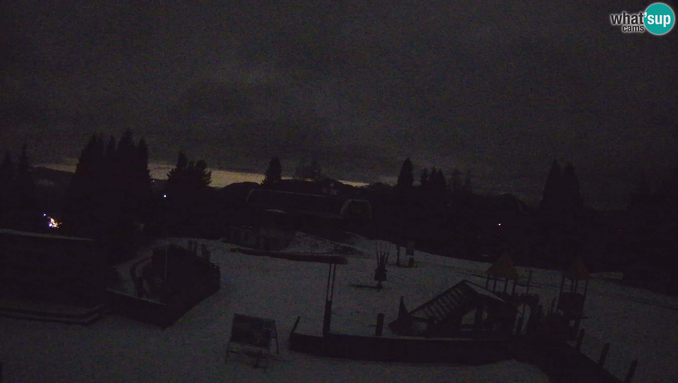 Alpska Perla Ski center Cerkno Počivalo webcam – Slovenia